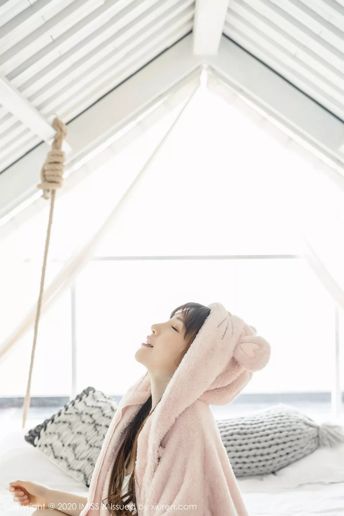 秀人集.com_[IMISS爱蜜社]Vol.457_气质女神Lynn刘奕宁私房超透连身裙露性感内衣撩人诱惑写真52P