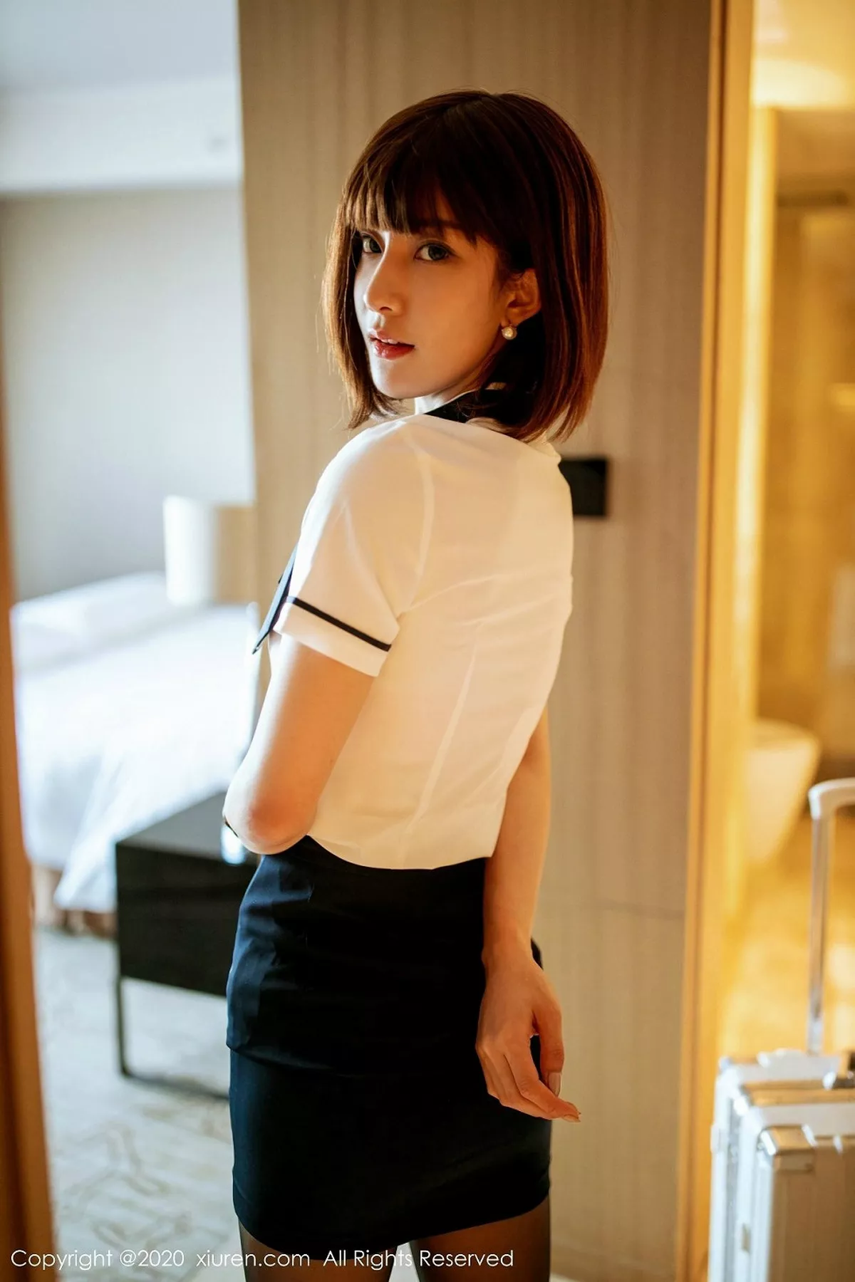 秀人集.com_[XiuRen秀人网]No.2082_嫩模林文文yooki私房空乘制服下性感红色内衣配黑丝袜诱惑写真62P