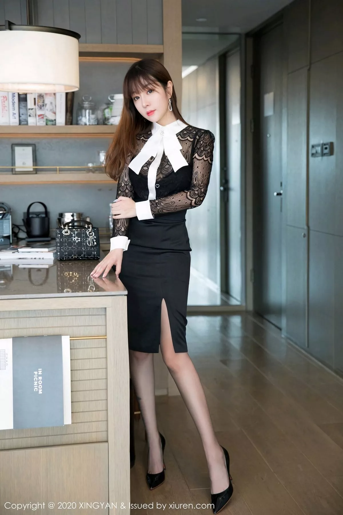 秀人集.com_[XINGYAN星颜社]VOL.134_女神王雨纯私房黑色职业装半脱露透视内裤秀翘臀诱惑写真66P