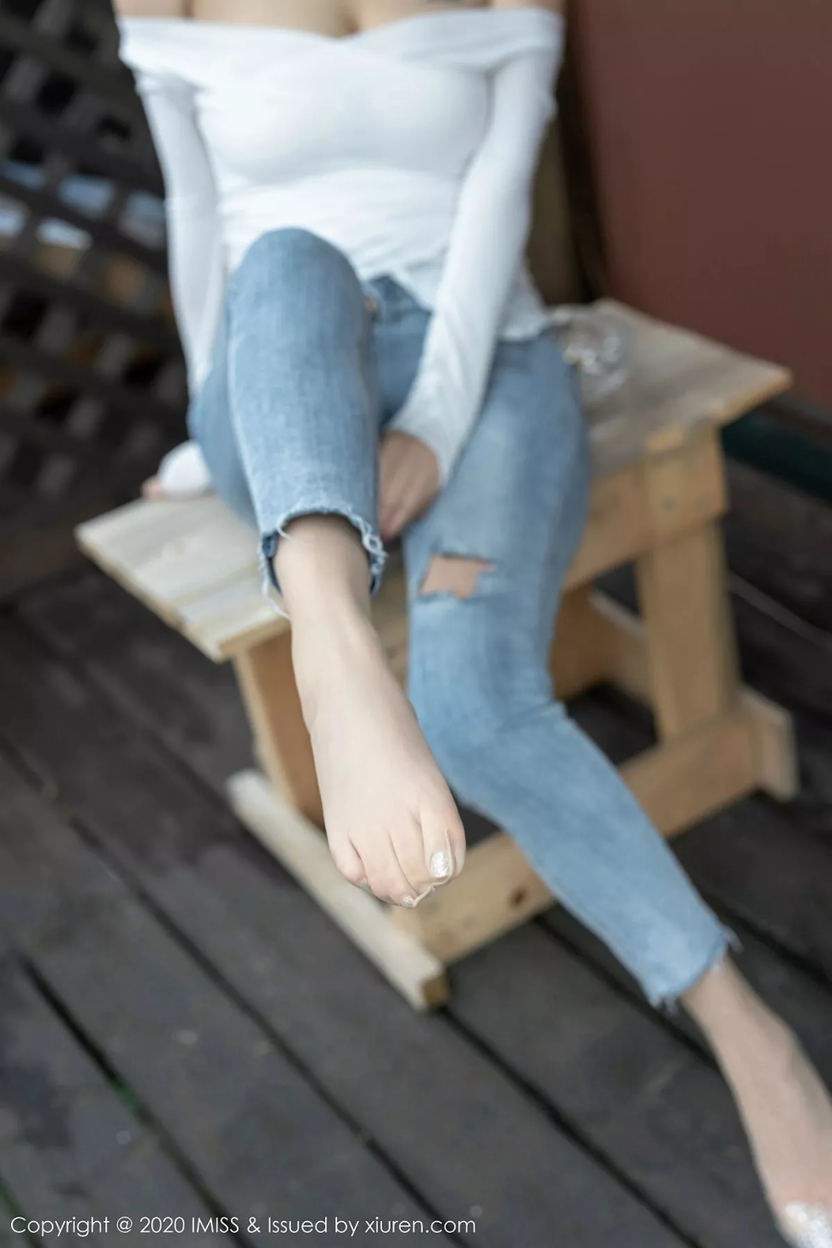 秀人集.com_[IMISS爱蜜社]Vol.452_气质女神Lavinia北海道旅拍私房黑色蕾丝内衣完美诱惑写真63P