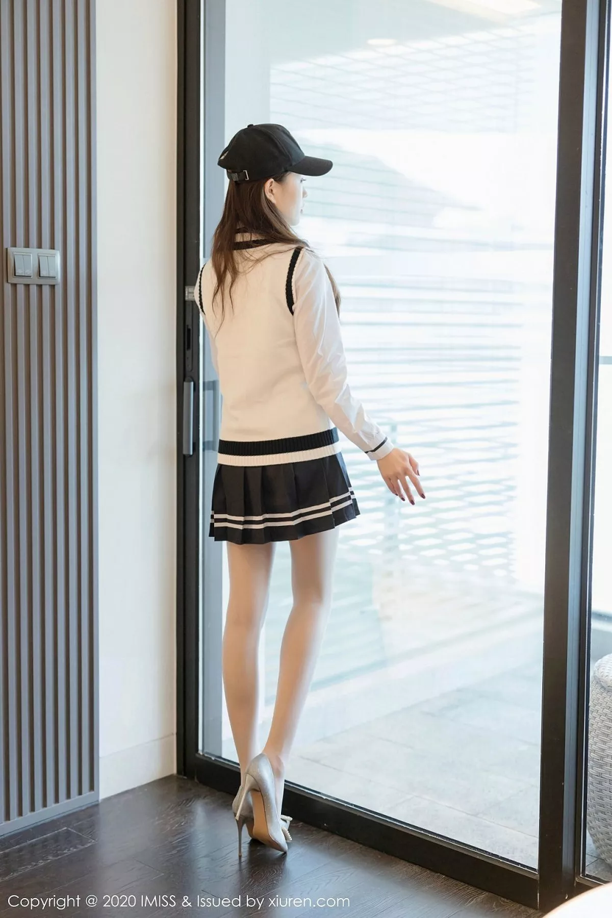 秀人集.com_[IMISS爱蜜社]Vol.467_嫩模杨紫嫣Cynthia酒店剧情主题浴缸性感内衣完美诱惑写真48P