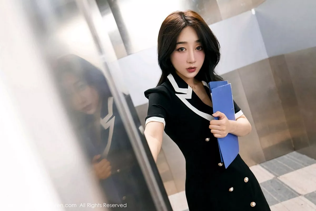 秀人集.com_[XiuRen秀人网]No.2216_嫩模九月生心愿旅拍职场秘书主题性感内衣配黑丝裤袜诱惑写真69P