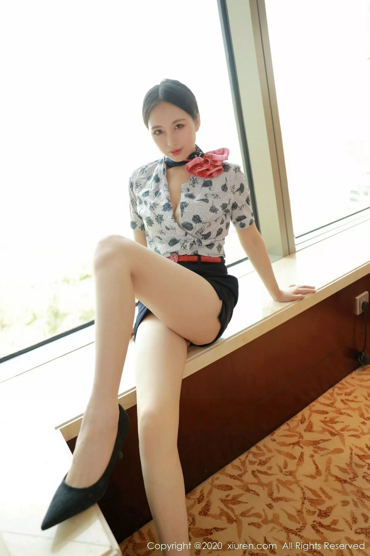 秀人集.com_[XiuRen秀人网]No.2179_嫩模月音瞳私房性感空乘制服全脱秀火辣美体极致诱惑写真45P