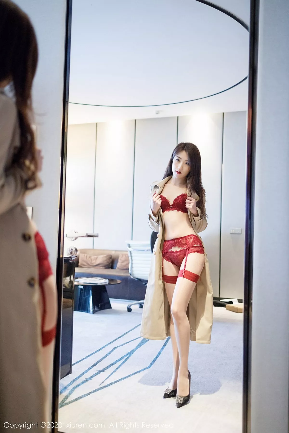 秀人集.com_[XiuRen秀人网]No.2249_嫩模杨紫嫣Cynthia私房浴室里猩红内衣吊带袜湿身诱惑写真60P