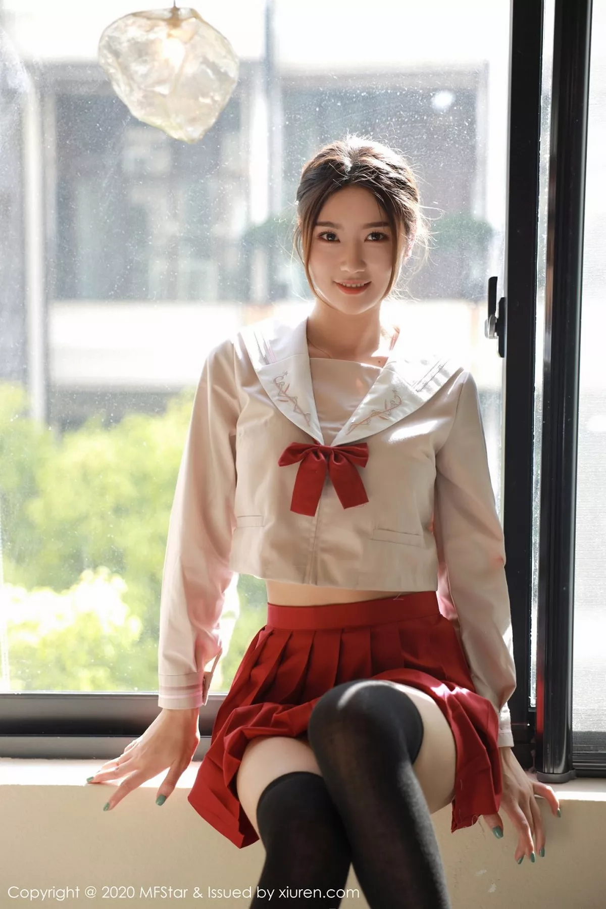 秀人集.com_[MFStar模范学院]Vol.340_嫩模方子萱私房经典JK制服主题红短裙配黑丝袜性感写真61P