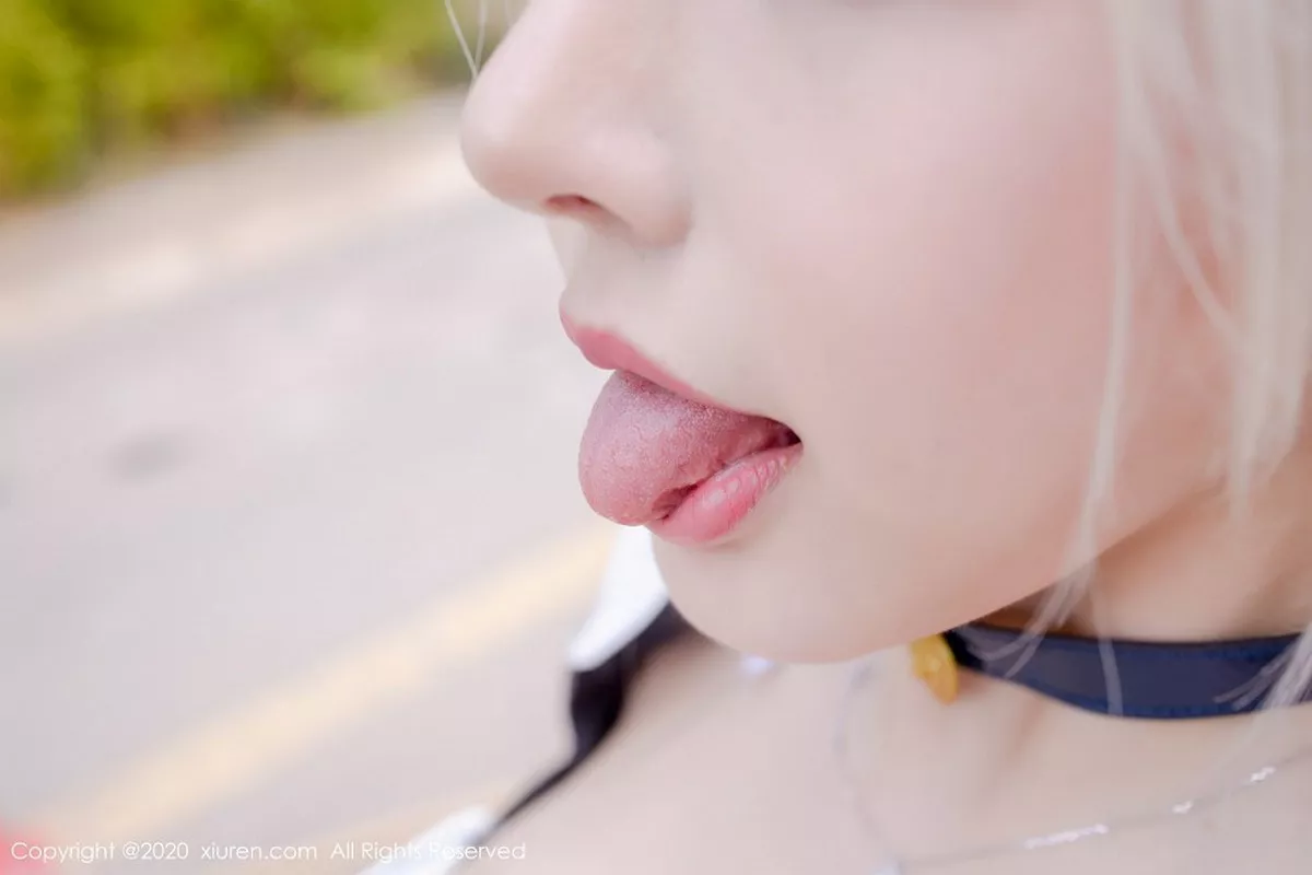 秀人集.com_[XiuRen秀人网]No.2308_嫩模淼淼小姐姐呀室外赛车女郎主题半脱制服露红色内衣诱惑写真36P