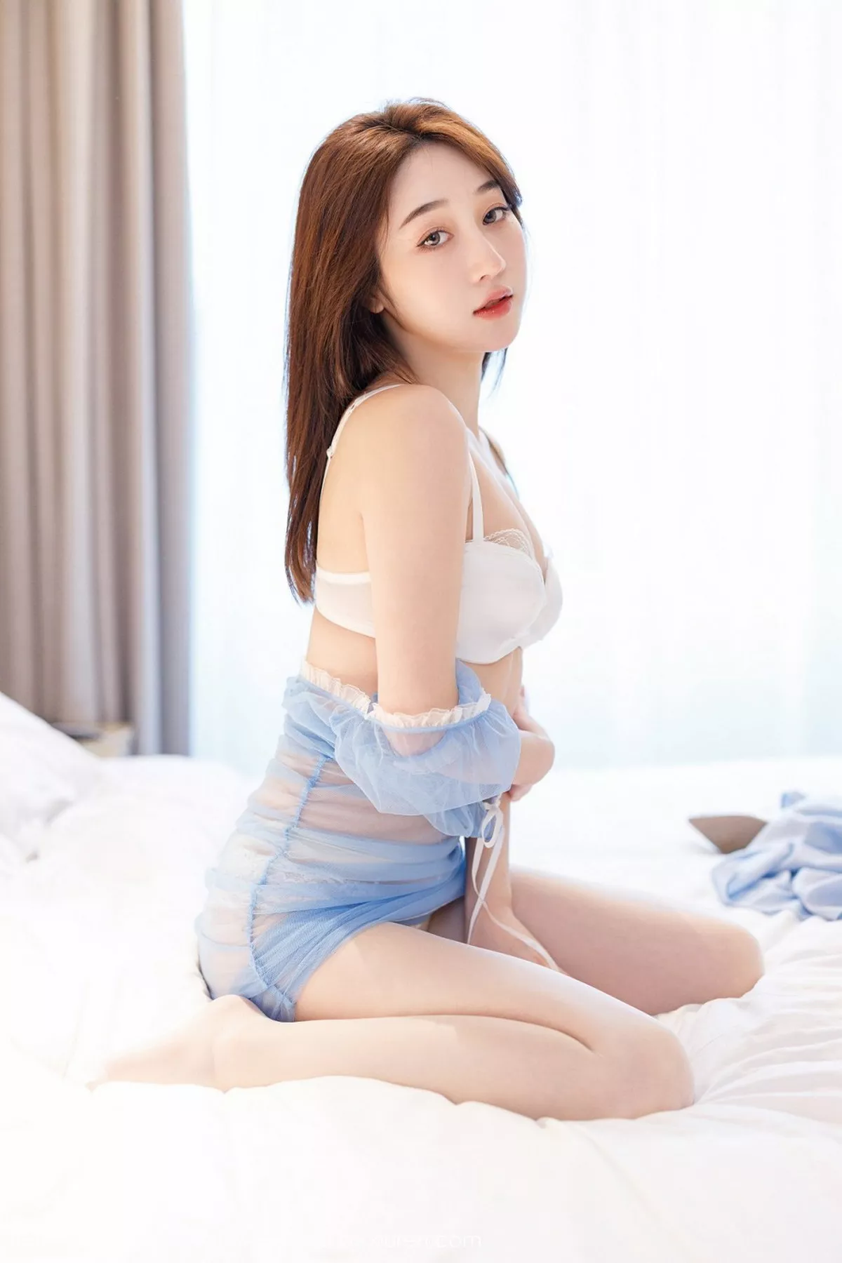 秀人集.com_[IMISS爱蜜社]Vol.482_嫩模九月生私房床上超薄肉丝裤袜透视秀蕾丝内裤诱惑写真117P