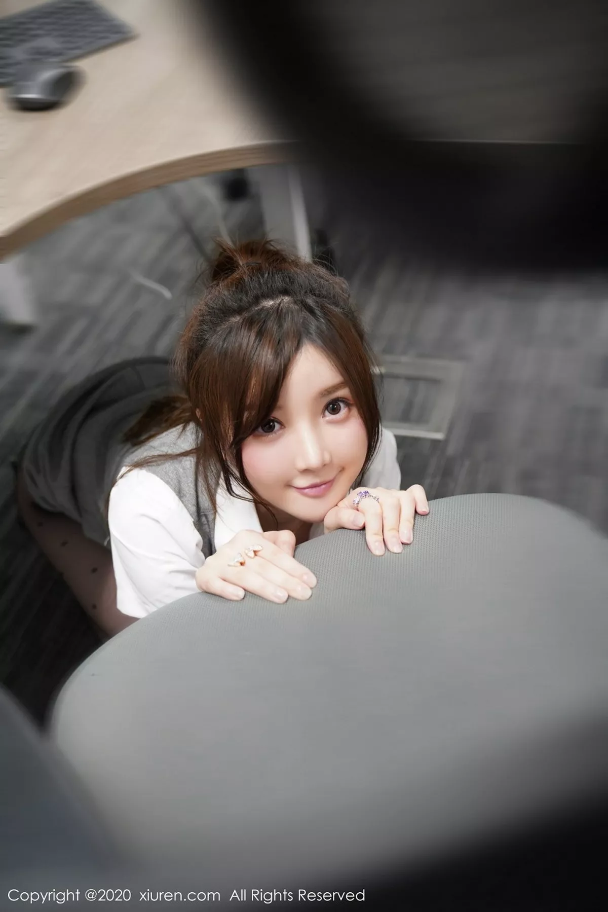 秀人集.com_[XiuRen秀人网]No.2326_女神糯美子Mini办公室职场制服主题超薄黑丝裤袜完美诱惑写真86P