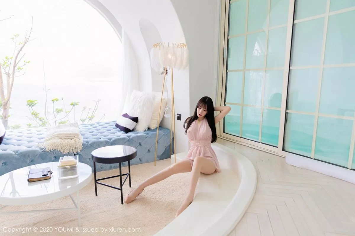 秀人集.com_[YouMi尤蜜荟]Vol.488_女神周于希Sandy大理旅拍粉红色轻纱吊裙透视诱惑写真68P