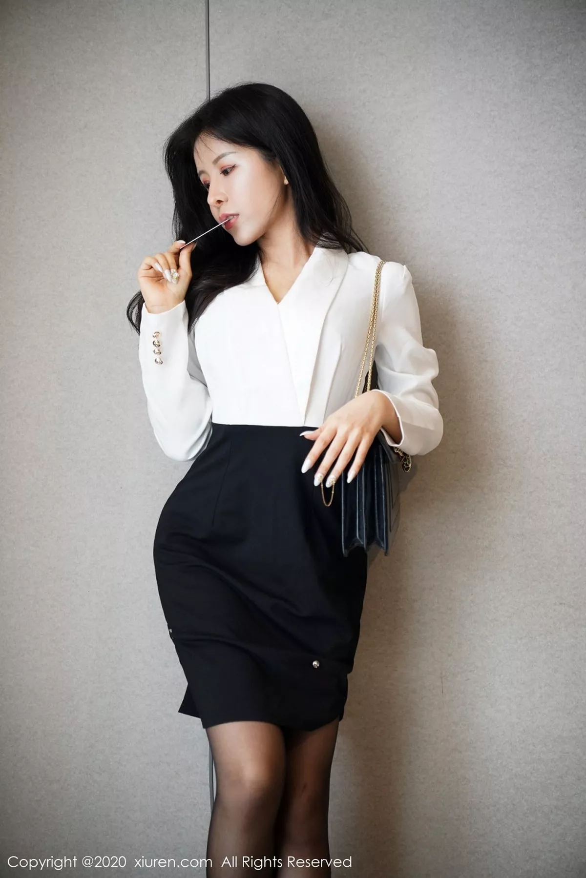 秀人集.com_[XiuRen秀人网]No.2346_嫩模奥莉经典职场秘书0L制服私房开档黑丝裤袜秀翘臀诱惑写真40P