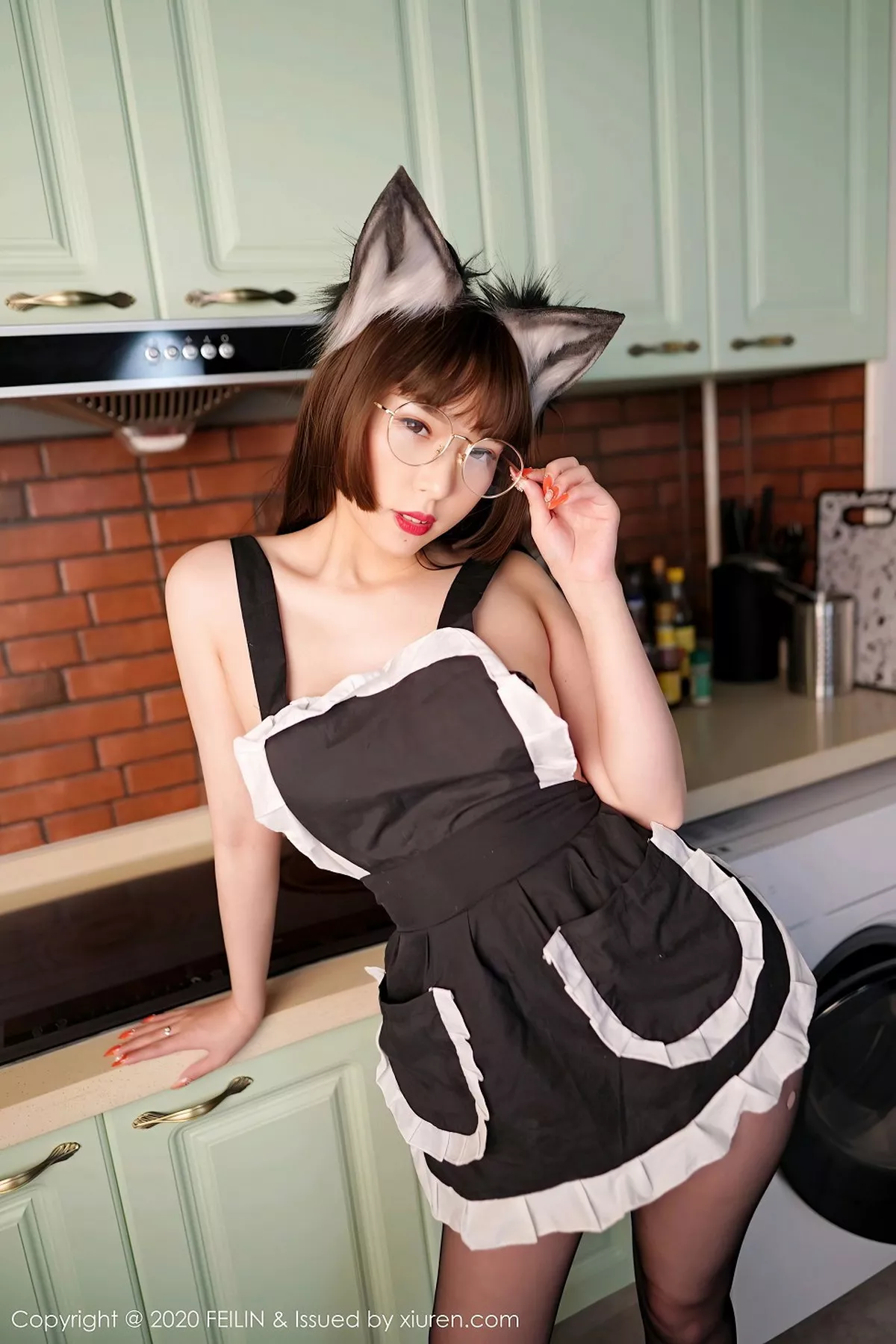 秀人集.com_[FeiLin嗲囡囡]VOL.240_嫩模小波多私房猫耳装+性感JK制服秀火辣身材诱惑写真62P