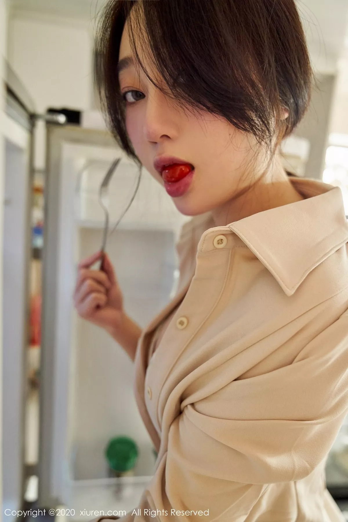 秀人集.com_[XiuRen秀人网]No.2424_嫩模九月生心愿旅拍私房居家女友性感内衣配肉丝裤袜诱惑写真78P