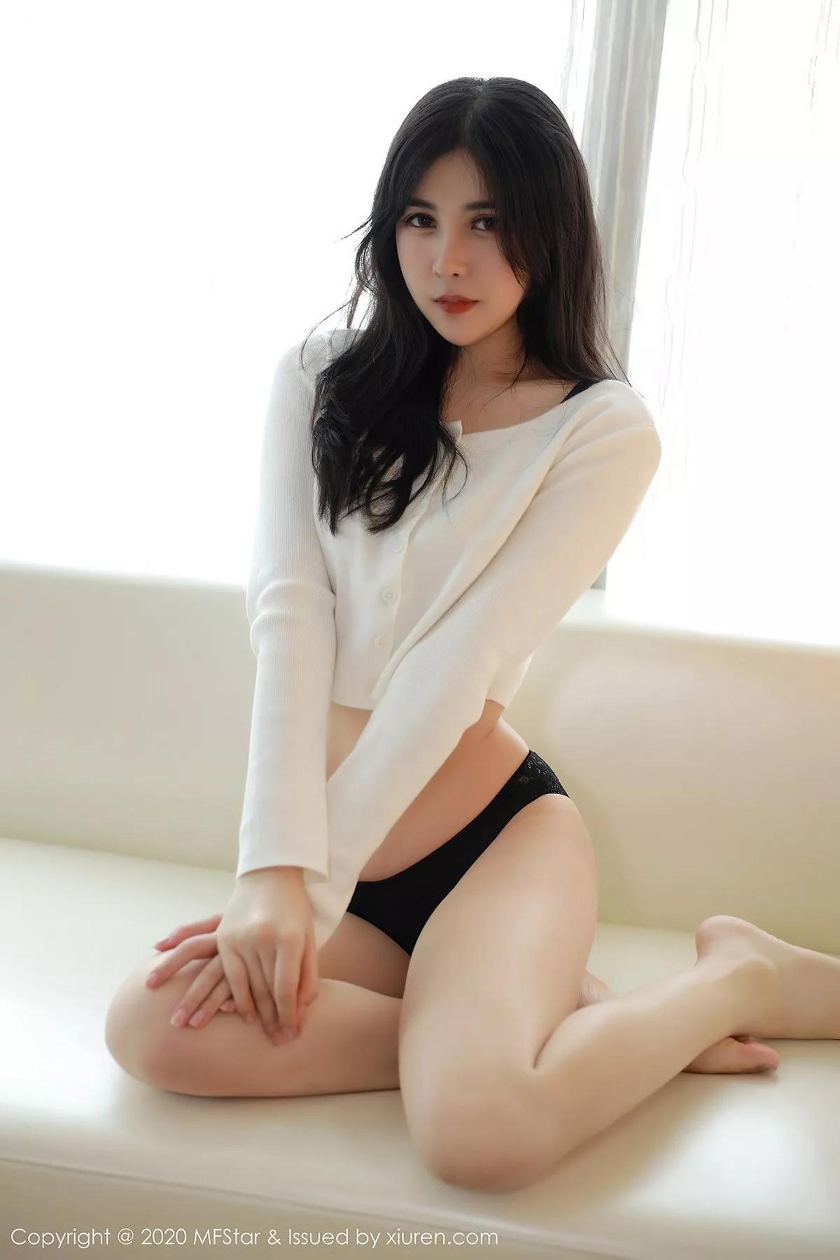 秀人集.com_[MFStar模范学院]Vol.368_嫩模韩静安私房性感黑色内衣半脱秀火辣身材撩人诱惑写真51P