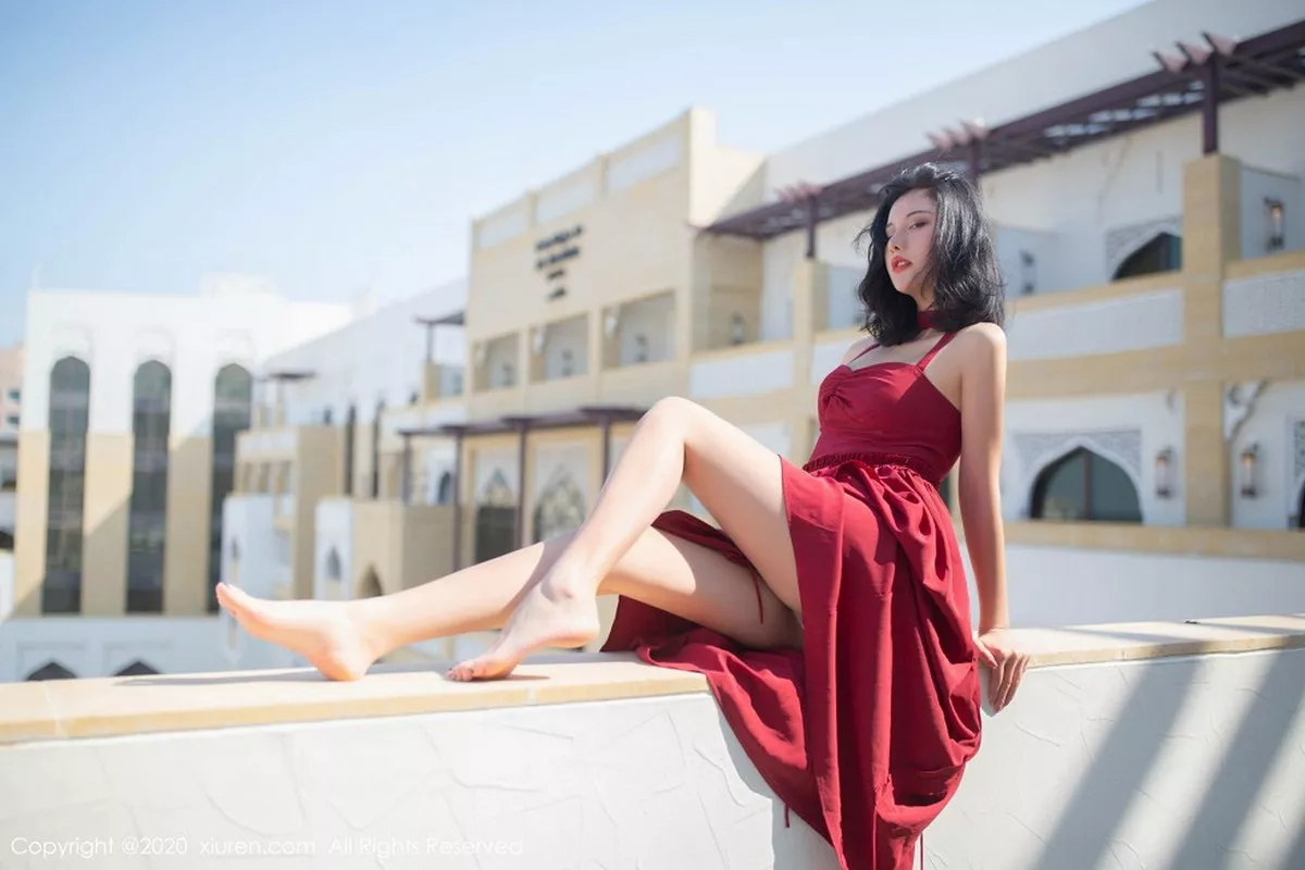 秀人集.com_[XiuRen秀人网]No.2468_嫩模就是阿朱啊私房性感红色长裙半脱真空露豪乳翘臀诱惑写真68P