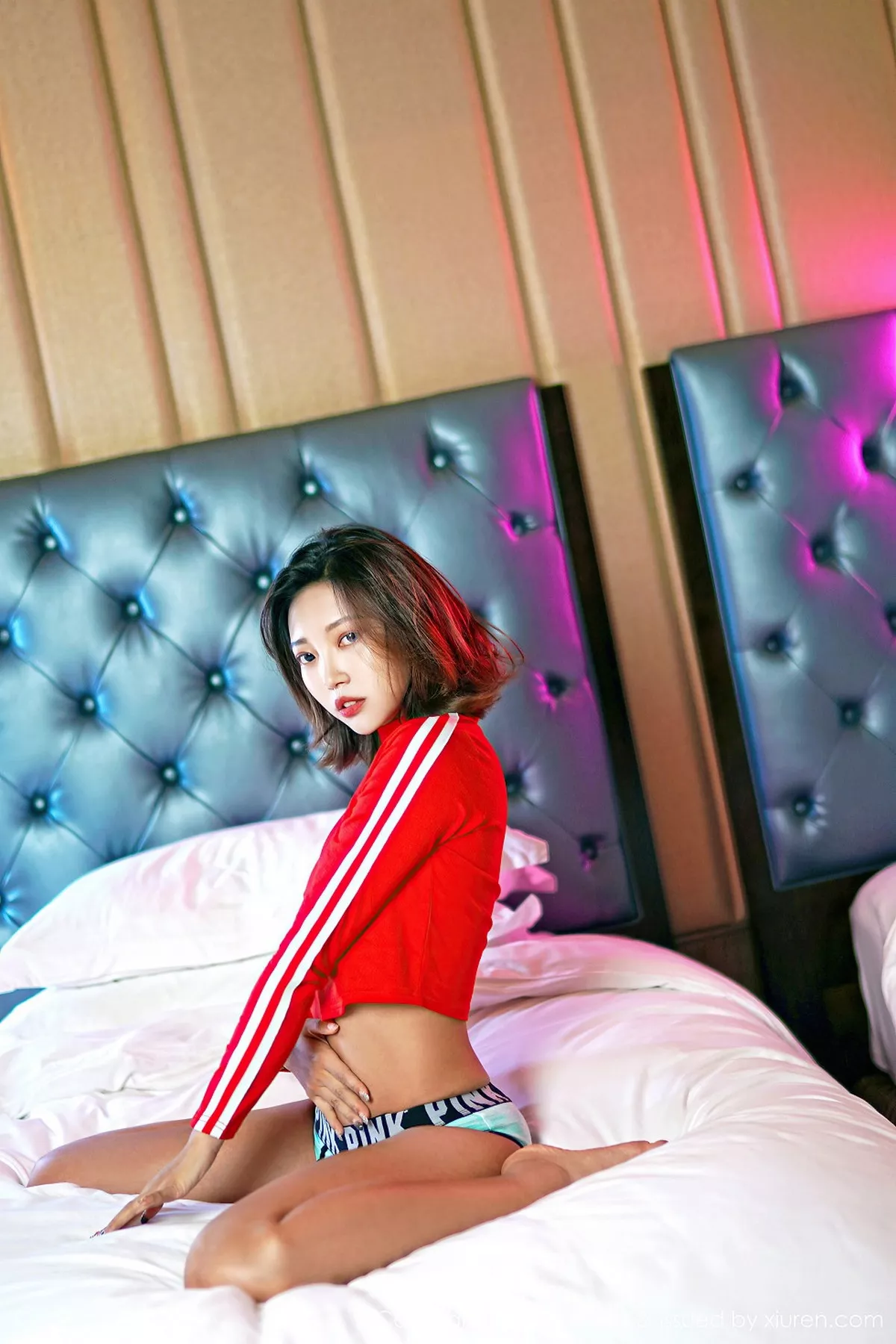 秀人集.com_[FeiLin嗲囡囡]VOL.239_嫩模冯木木LRIS私房性感内衣系列+吊带黑丝极致诱惑写真78P