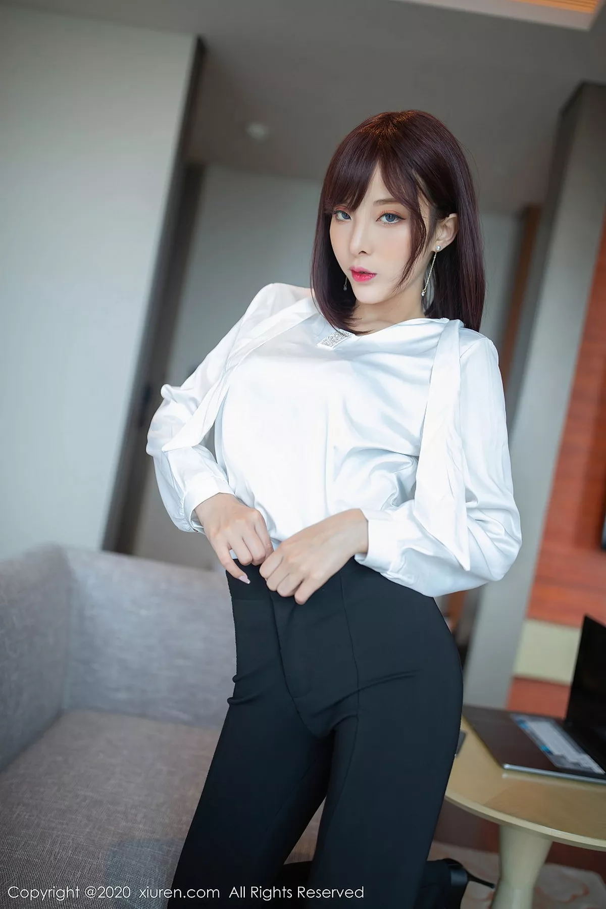 秀人集.com_[XiuRen秀人网]No.2534_嫩模陈小喵员工特别福利主题性感内衣配无内黑丝裤袜诱惑写真47P