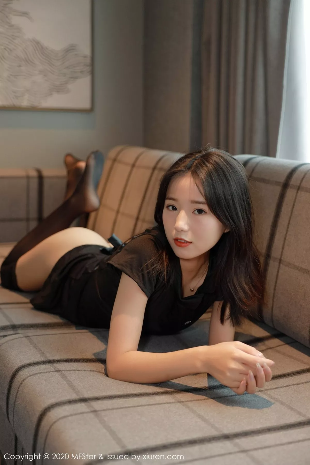 秀人集.com_[MFStar模范学院]Vol.375_嫩模仓井优香私房黑色服饰配丁字裤黑色蕾丝袜魅惑写真66P