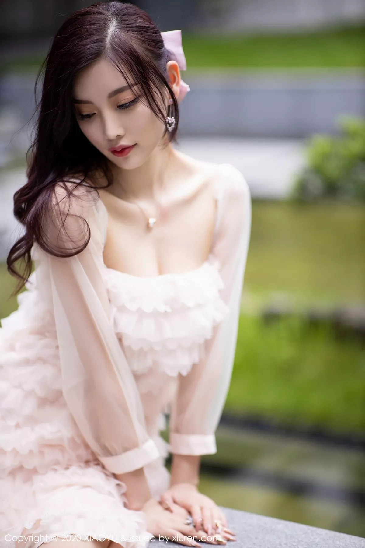 秀人集.com_[XiaoYu画语界]Vol.358_女神杨晨晨sugar阳朔旅拍粉色运动内衣秀魔鬼身材诱惑写真70P