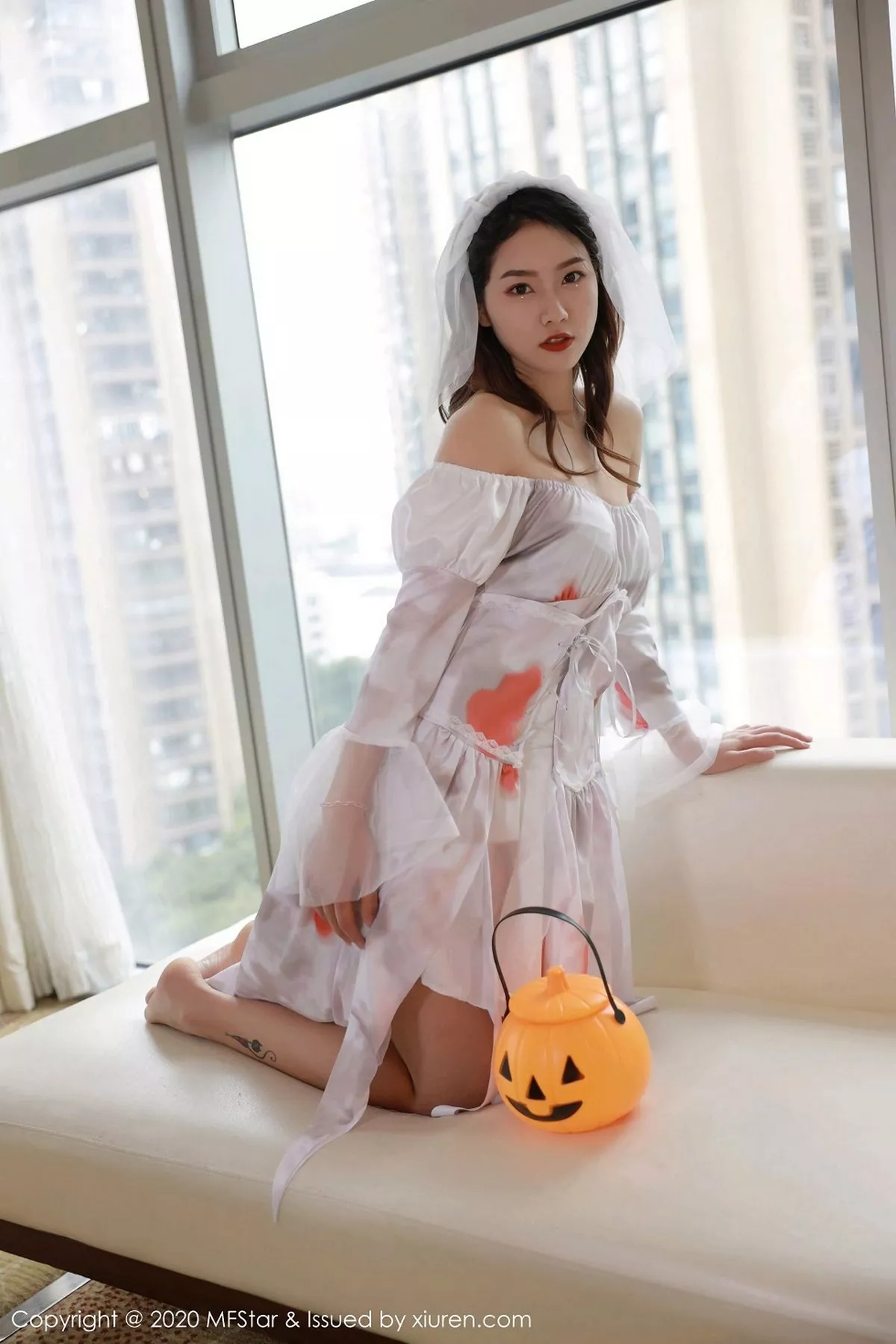 秀人集.com_[MFStar模范学院]Vol.408_嫩模方子萱万圣节鬼新娘主题撩裙露蕾丝内裤诱惑写真61P