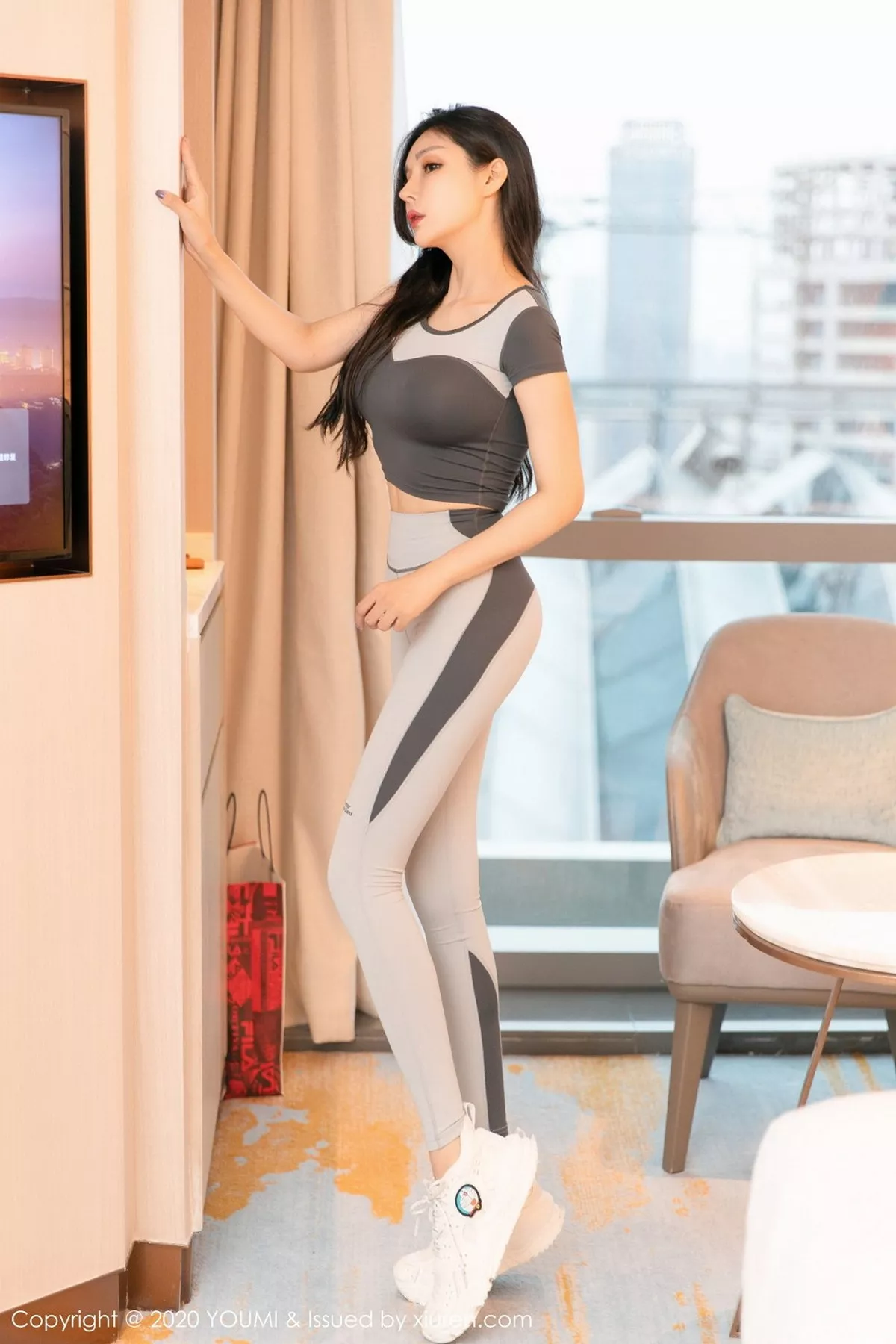 秀人集.com_[YouMi尤蜜荟]Vol.554_嫩模田冰冰私房矫健运动风格内衣半撩露豪乳勾魂诱惑写真40P