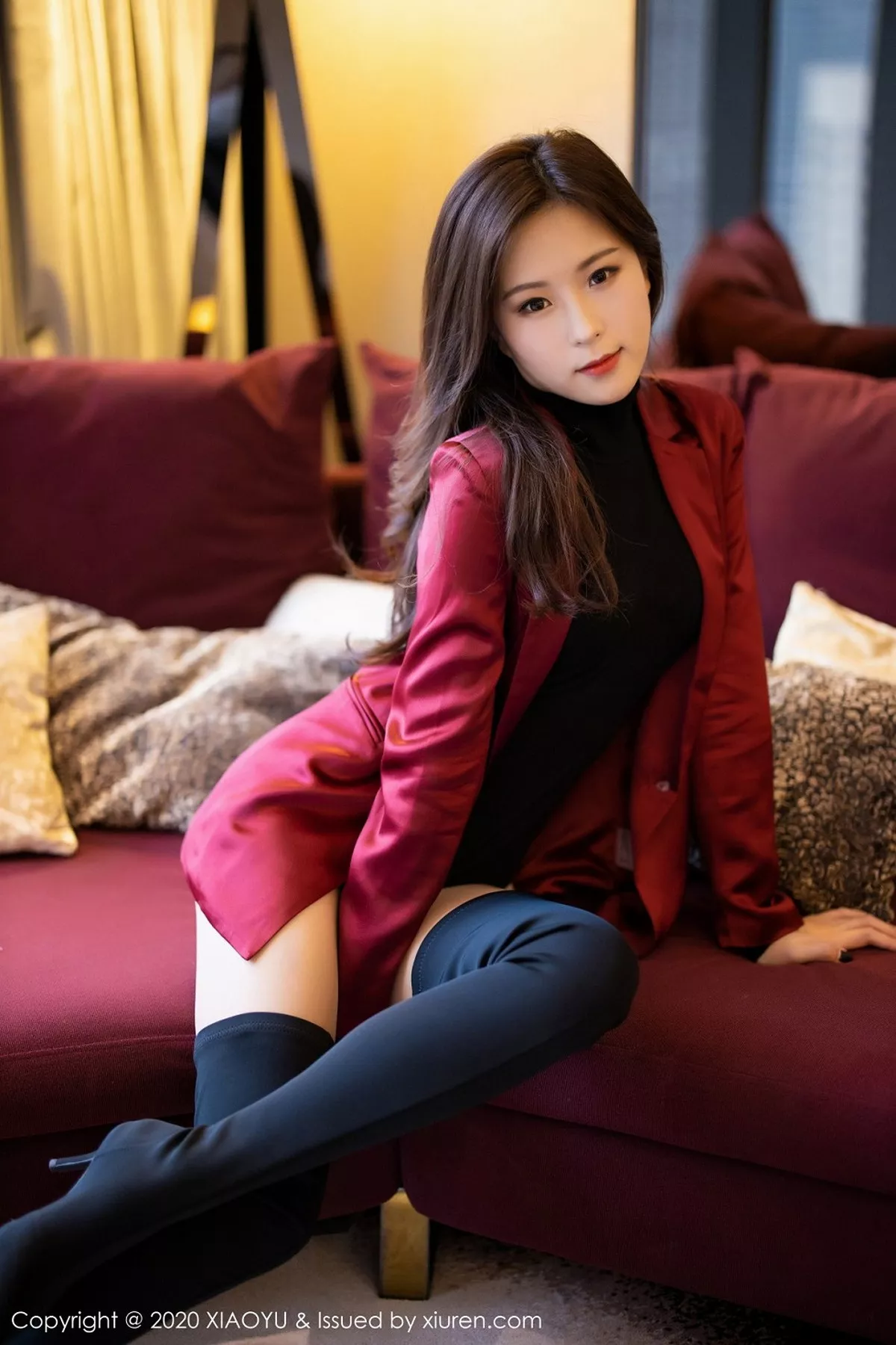 秀人集.com_[XiaoYu画语界]Vol.415_嫩模杨紫嫣Cynthia时尚街拍+私房透视内裤秀翘臀诱惑写真93P