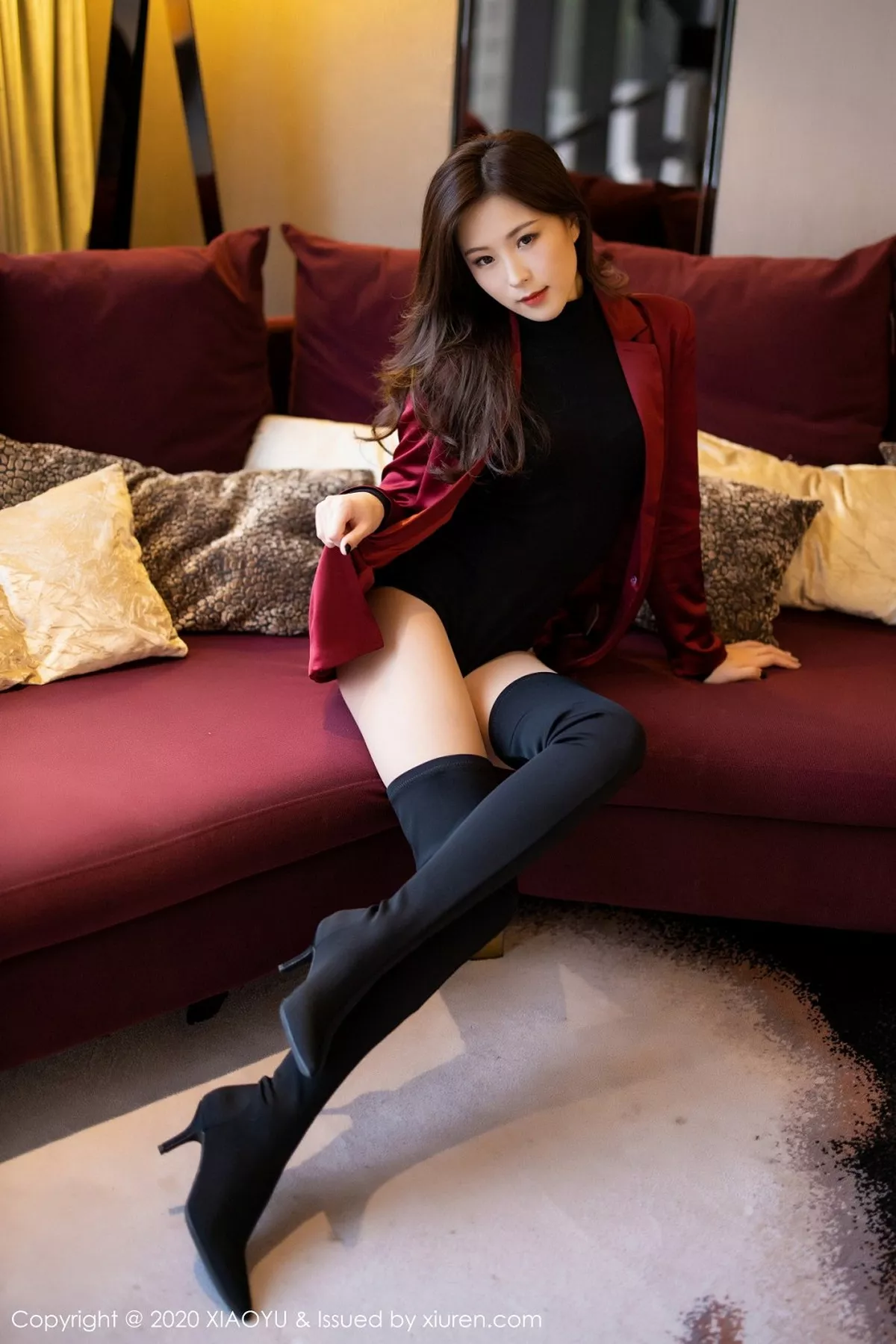 秀人集.com_[XiaoYu画语界]Vol.415_嫩模杨紫嫣Cynthia时尚街拍+私房透视内裤秀翘臀诱惑写真93P