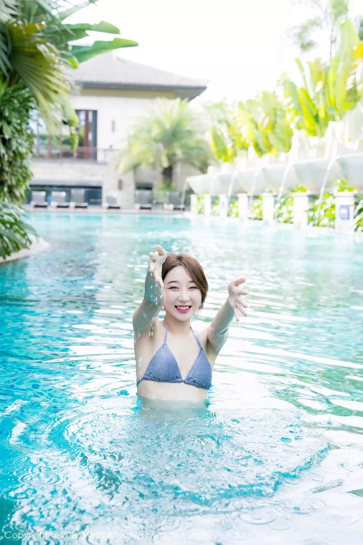 秀人集.com_[IMISS爱蜜社]Vol.523_嫩模九月生_心愿旅拍泳池性感泳衣+红色比基尼完美诱惑写真64P