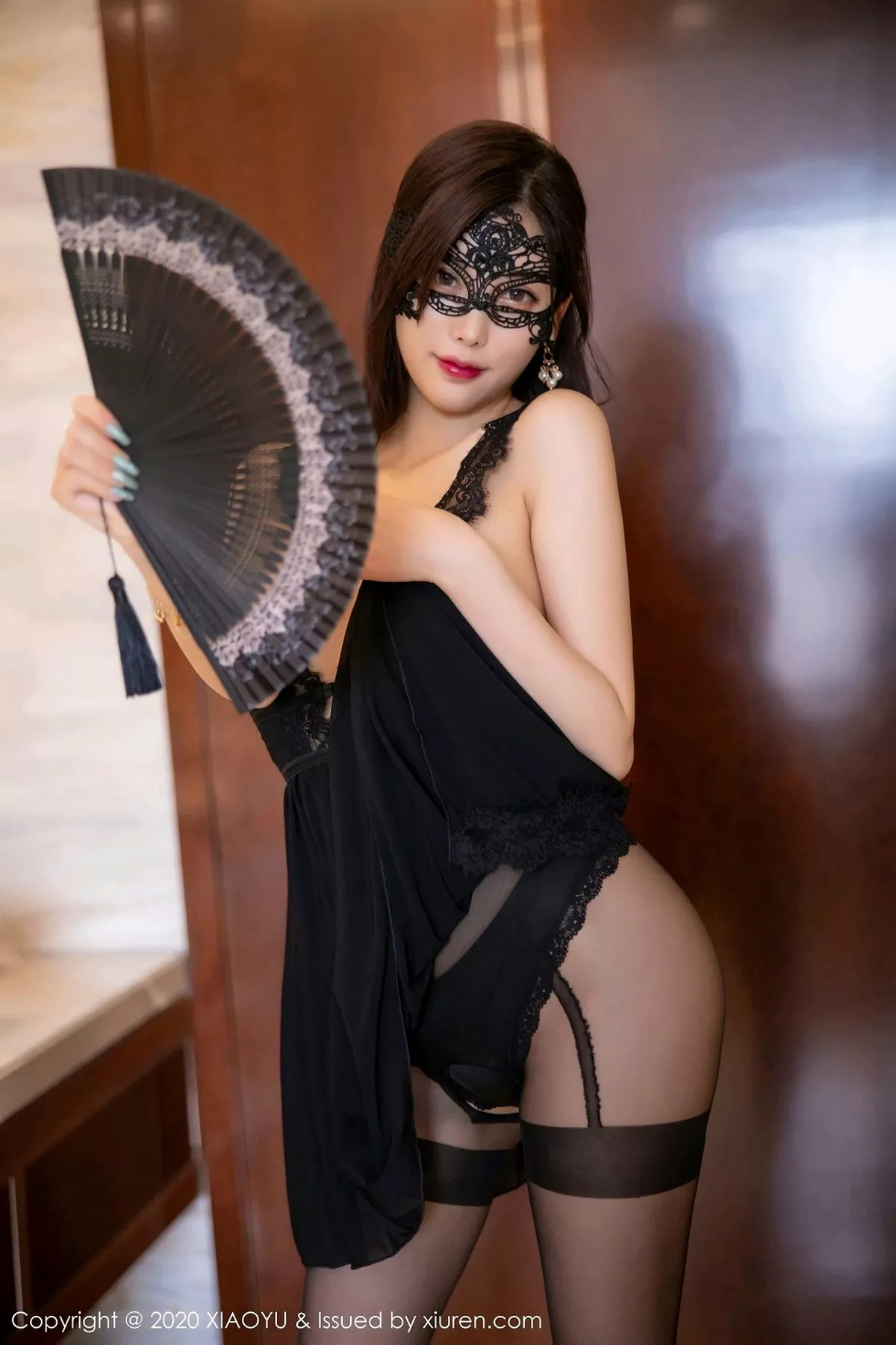 秀人集.com_[XiaoYu画语界]Vol.428_女神杨晨晨sugar私房黑色蕾丝吊裙配蕾丝吊袜极致魅惑写真92P
