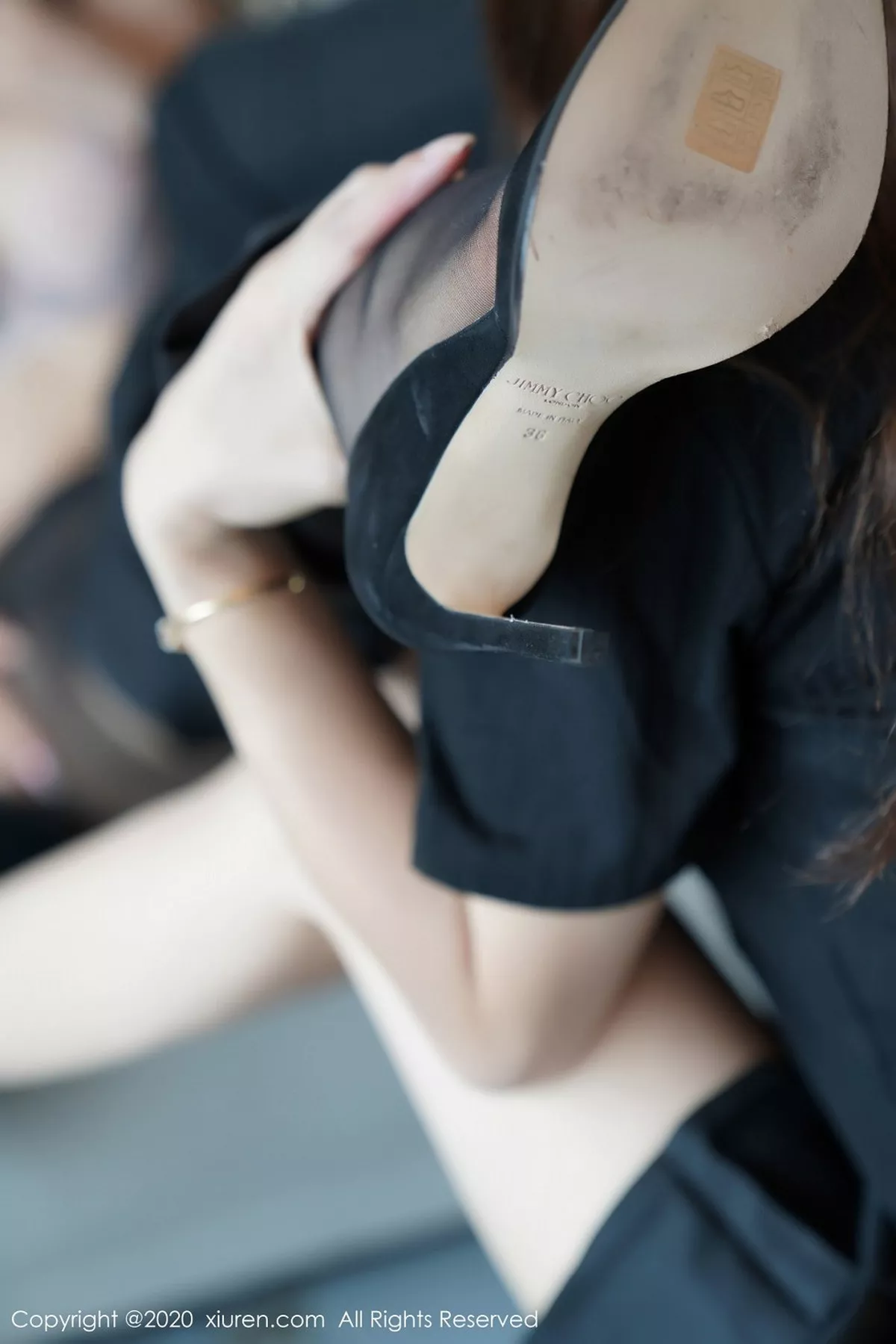 秀人集.com_[XiuRen秀人网]No.2793_模特萌汉药baby＆张雨萌经典眼镜OL制服撩人姿势极致诱惑写真52P