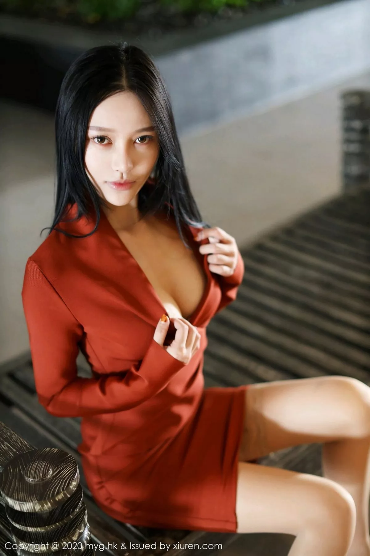 秀人集.com_[MyGirl美媛馆]Vol.458_嫩模唐琪儿私房红色长裙OL风格主题肉丝裤袜秀美腿诱惑写真70P