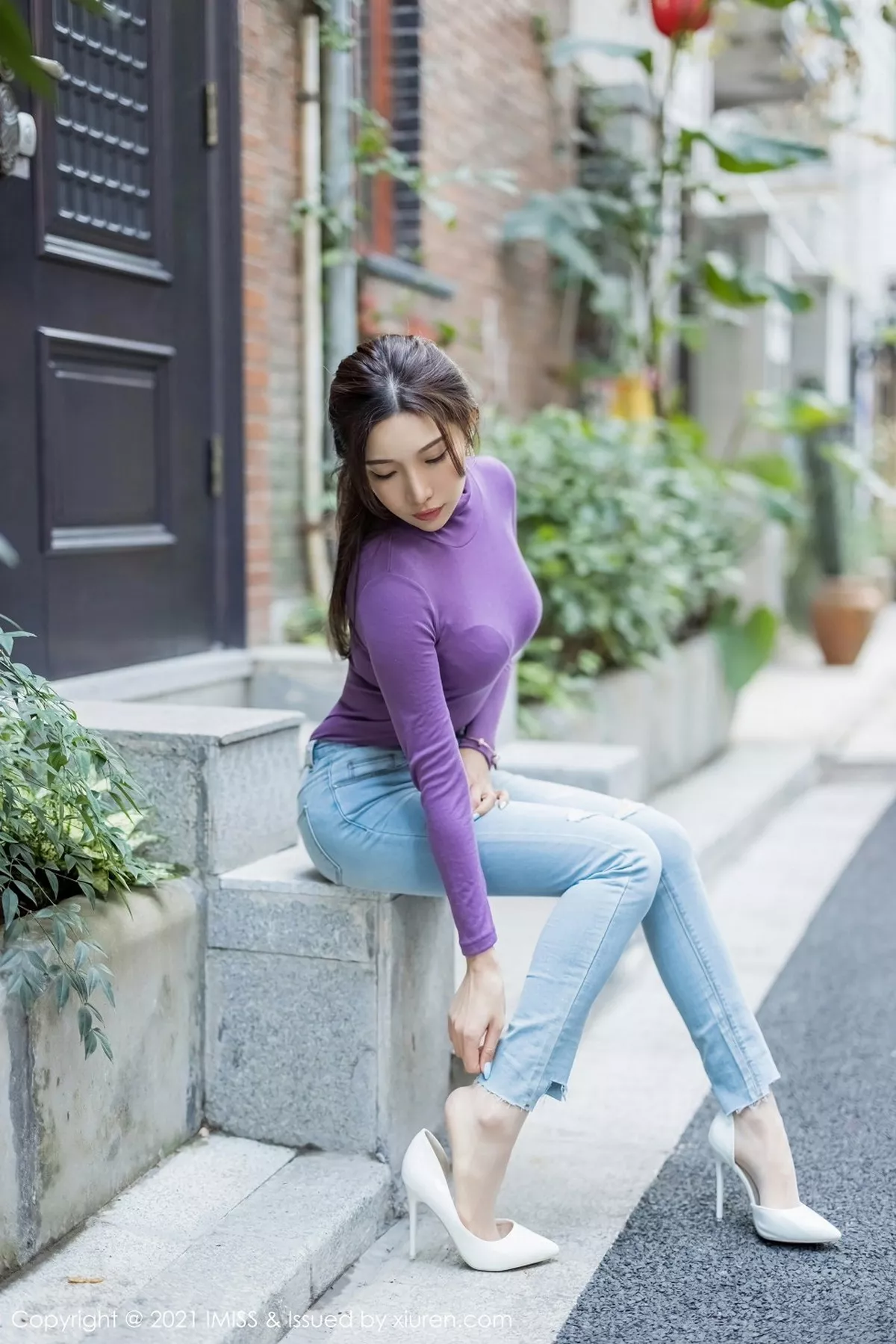 秀人集.com_[IMISS爱蜜社]Vol.541_女神小狐狸Kathryn私房脱牛仔裤露性感粉色内衣完美诱惑写真52P