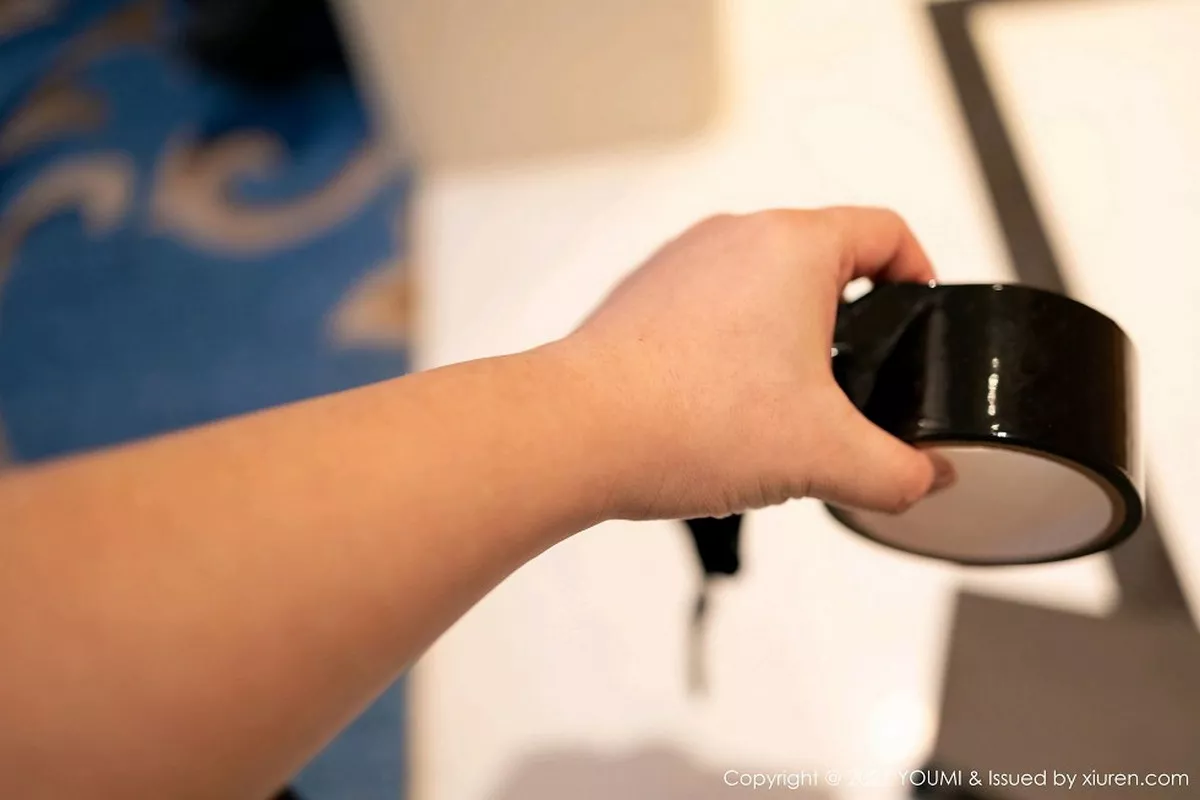 秀人集.com_[YouMi尤蜜荟]Vol.587_嫩模允爾厦门旅拍剧情主题床上镂空内衣秀火辣身材诱惑写真114P