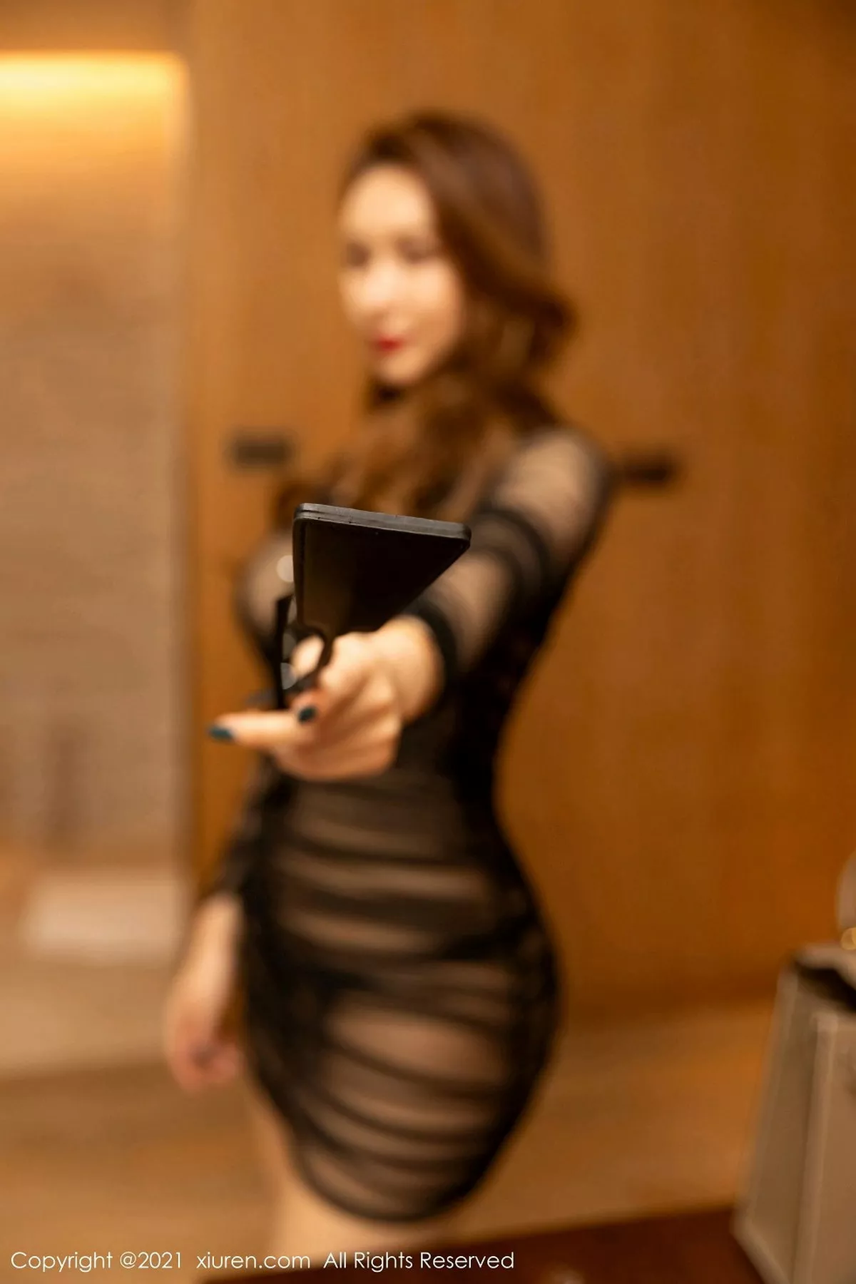 秀人集.com_[XiuRen秀人网]No.3006_女神Egg_尤妮丝居家女友主题开档肉丝裤袜秀丰胸肥臀诱惑写真66P