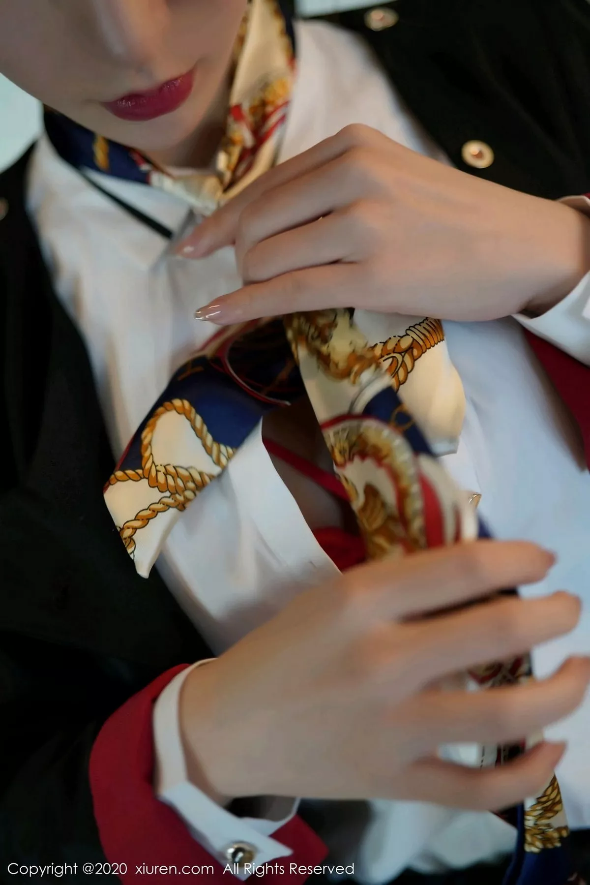 秀人集.com_[XiuRen秀人网]No.2915_女神周于希Sandy空姐真实场景剧情主题红色内衣配黑丝诱惑写真106P