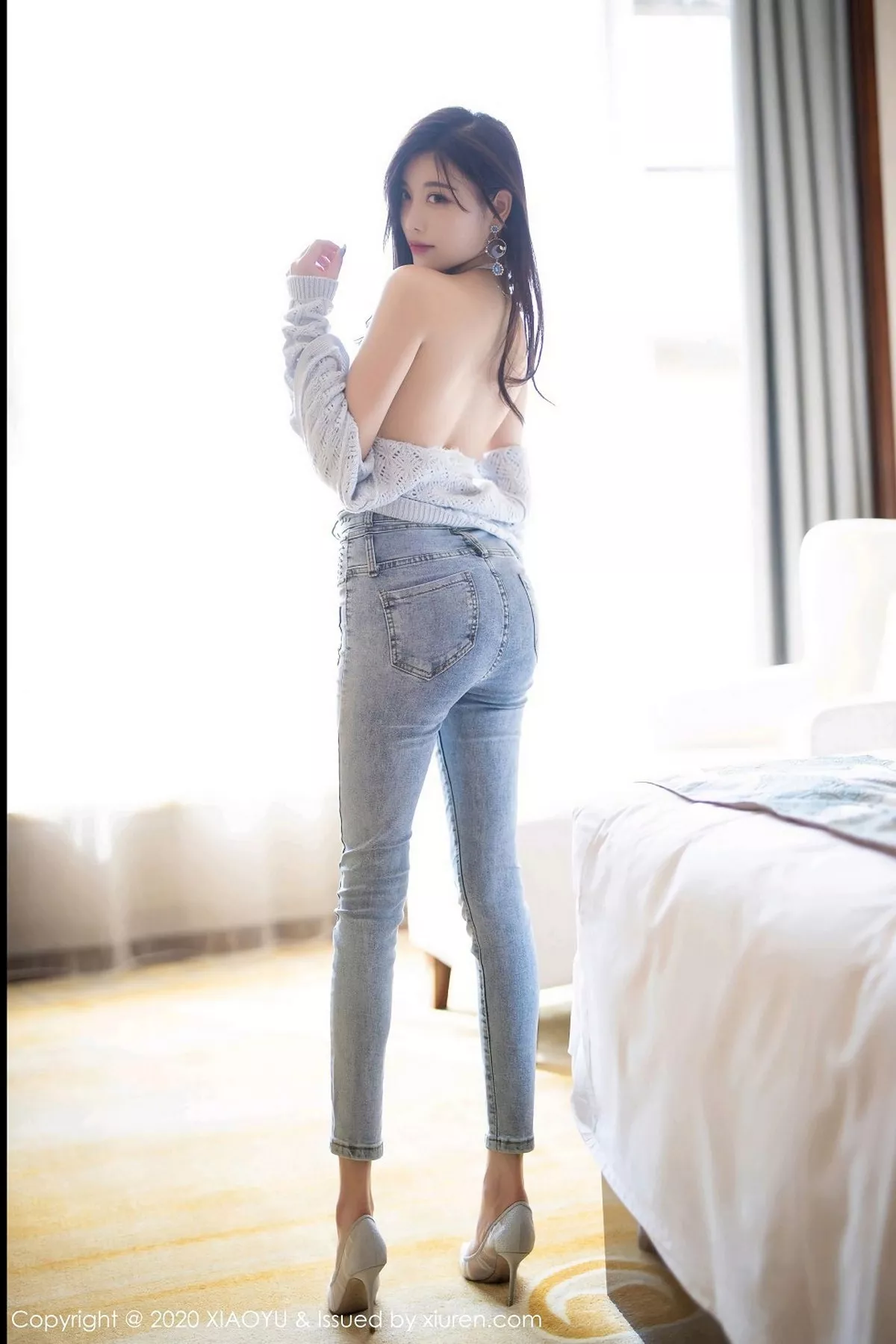 秀人集.com_[XiaoYu画语界]Vol.433_女神杨晨晨sugar床上脱牛仔裤露蕾丝内裤秀翘臀诱惑写真93P