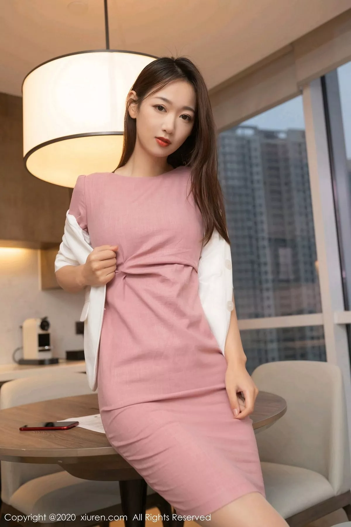 秀人集.com_[XiuRen秀人网]No.2927_嫩模唐安琪性感粉色连身裙配肉丝裤袜半脱秀翘臀撩人诱惑写真78P