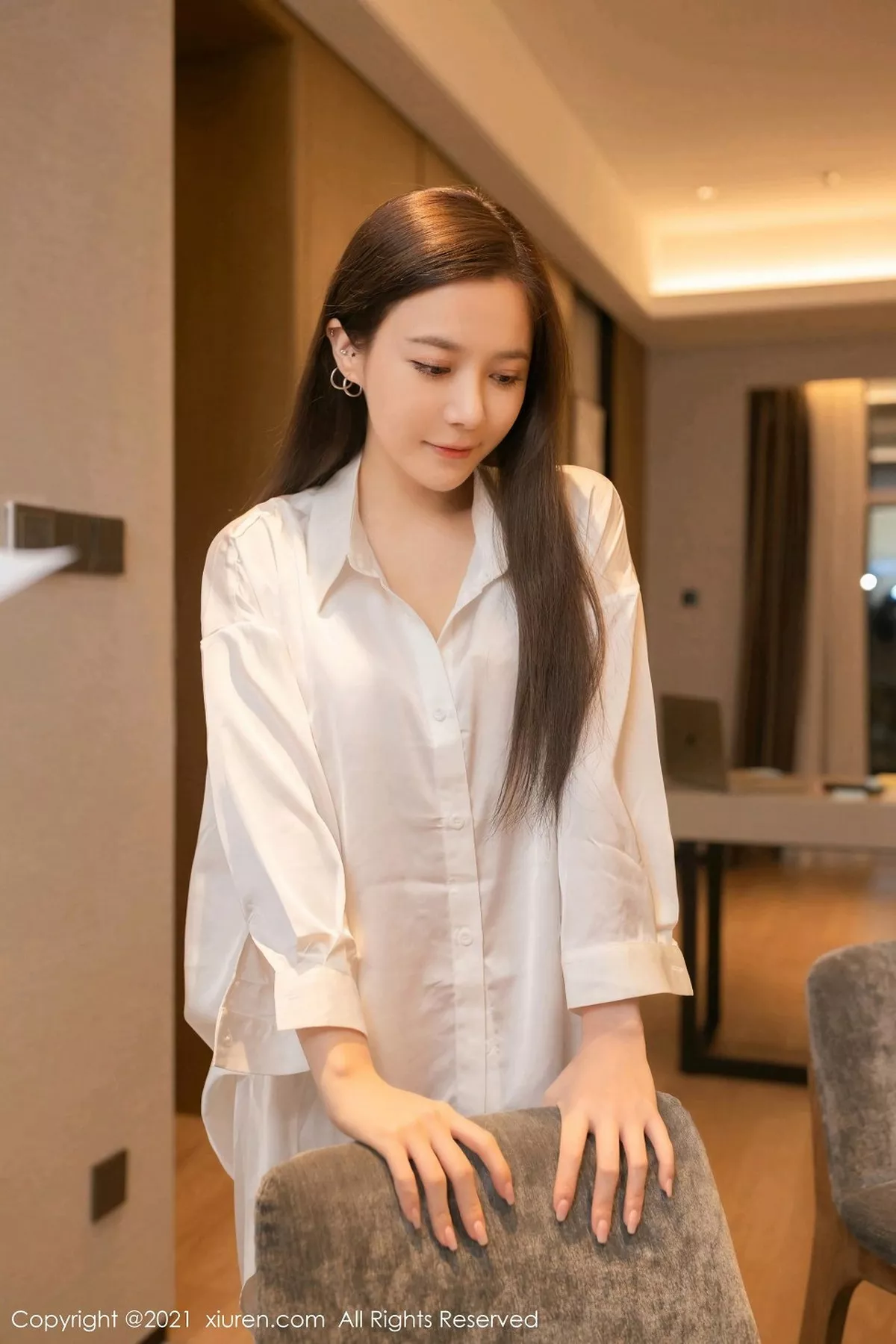 秀人集.com_[XiuRen秀人网]No.3010_嫩模鱼子酱Fish另类房租主题大尺度全裸露火辣身材诱惑写真70P