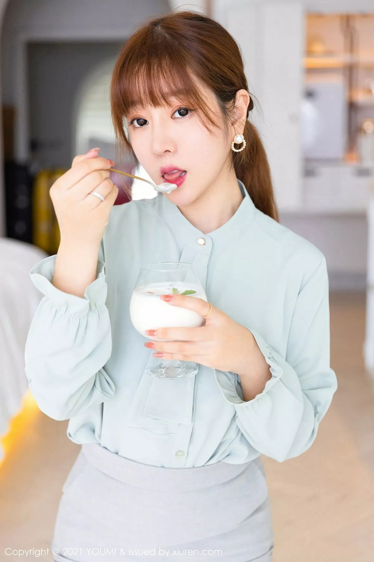 秀人集.com_[YouMi尤蜜荟]Vol.592_女神王雨纯大理旅拍私人管家剧情床上半脱露火辣身材诱惑写真145P