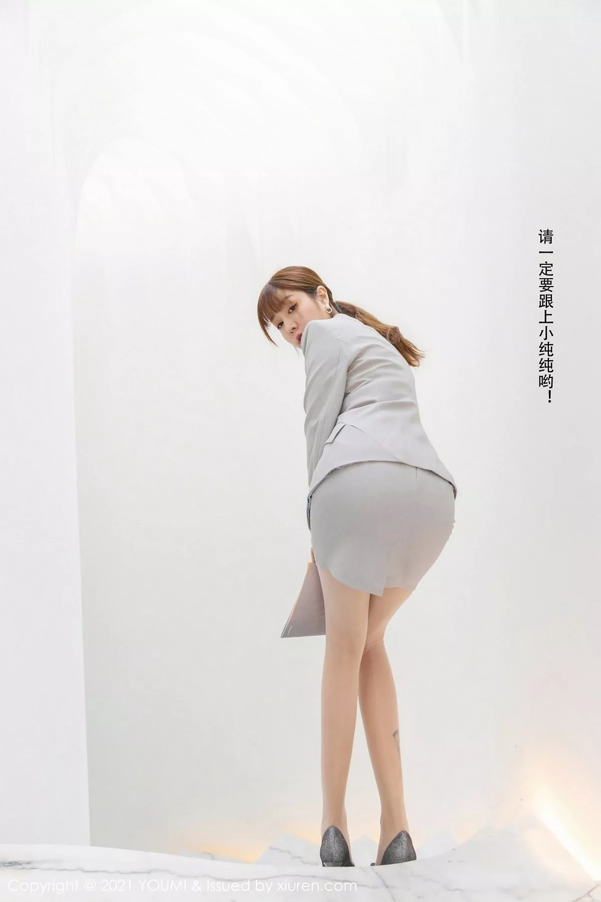 秀人集.com_[YouMi尤蜜荟]Vol.592_女神王雨纯大理旅拍私人管家剧情床上半脱露火辣身材诱惑写真145P