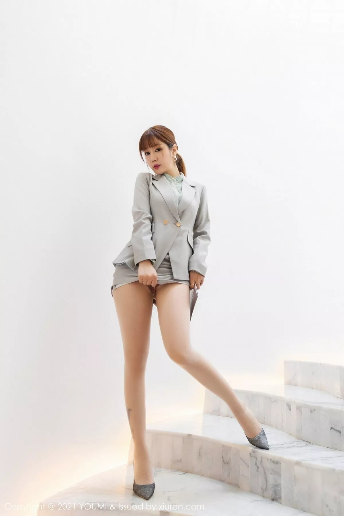 秀人集.com_[YouMi尤蜜荟]Vol.592_女神王雨纯大理旅拍私人管家剧情床上半脱露火辣身材诱惑写真145P