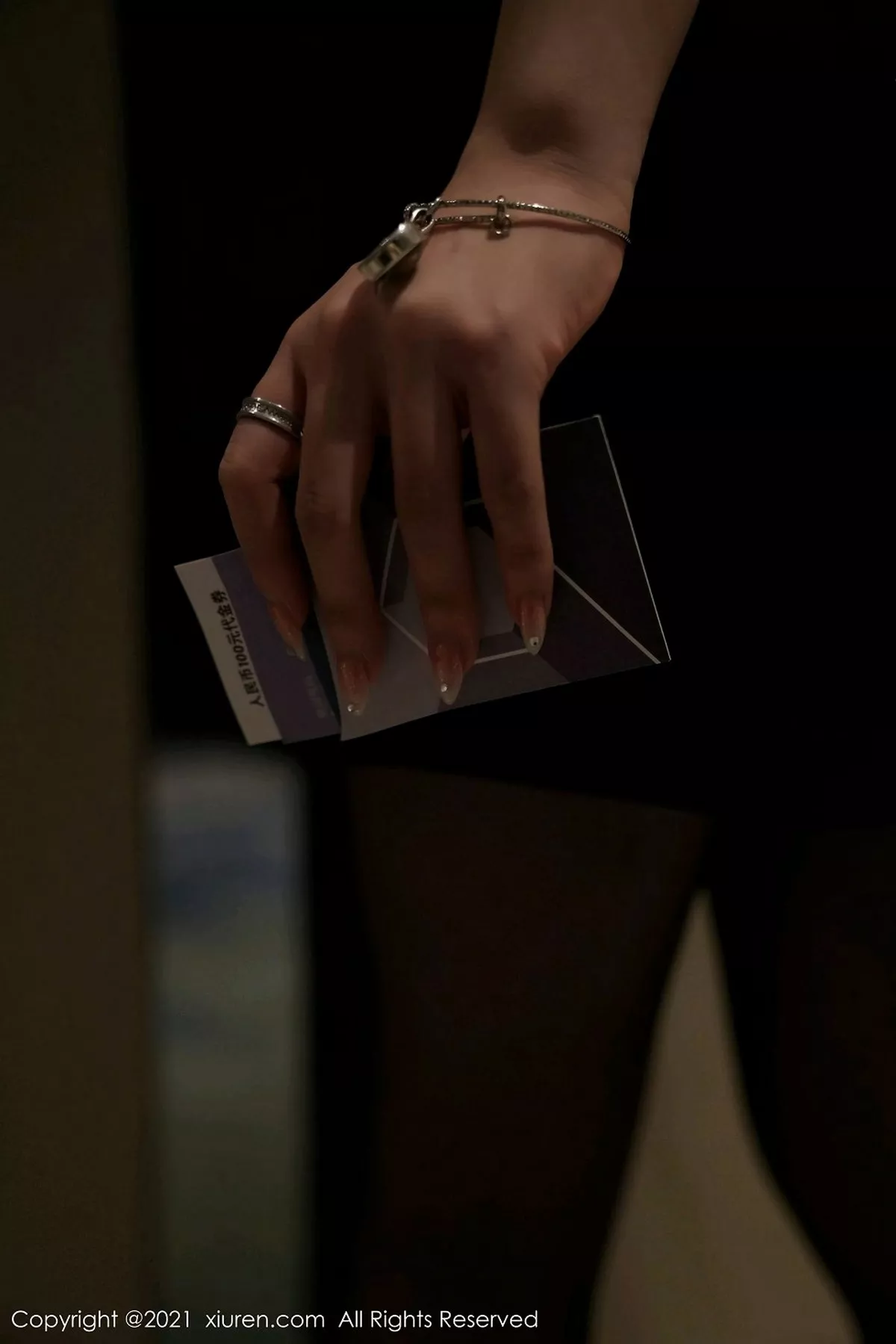 秀人集.com_[XiuRen秀人网]No.3043_嫩模玉兔miki职场秘书OL剧情主题开档黑丝裤袜秀翘臀诱惑写真80P