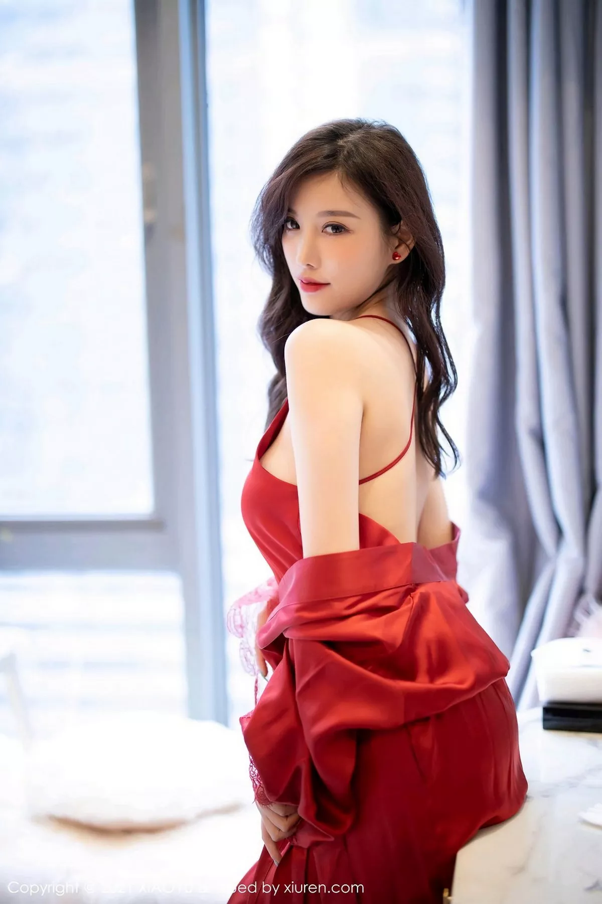 秀人集.com_[XiaoYu画语界]Vol.460_女神杨晨晨sugar红色蕾丝外衣配超薄黑丝裤袜秀翘臀诱惑写真71P