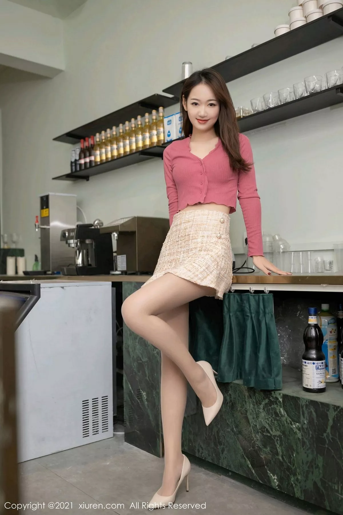 秀人集.com_[XiuRen秀人网]No.3017_嫩模唐安琪妻子突然冷漠剧情主题私房浴室半脱撩人诱惑写真79P