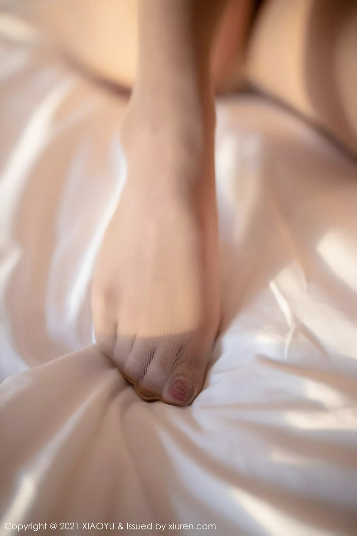 秀人集.com_[XiaoYu画语界]Vol.468_嫩模奈沐子私房薄透上衣真空无内激凸朦胧肉丝秀翘臀诱惑写真70P