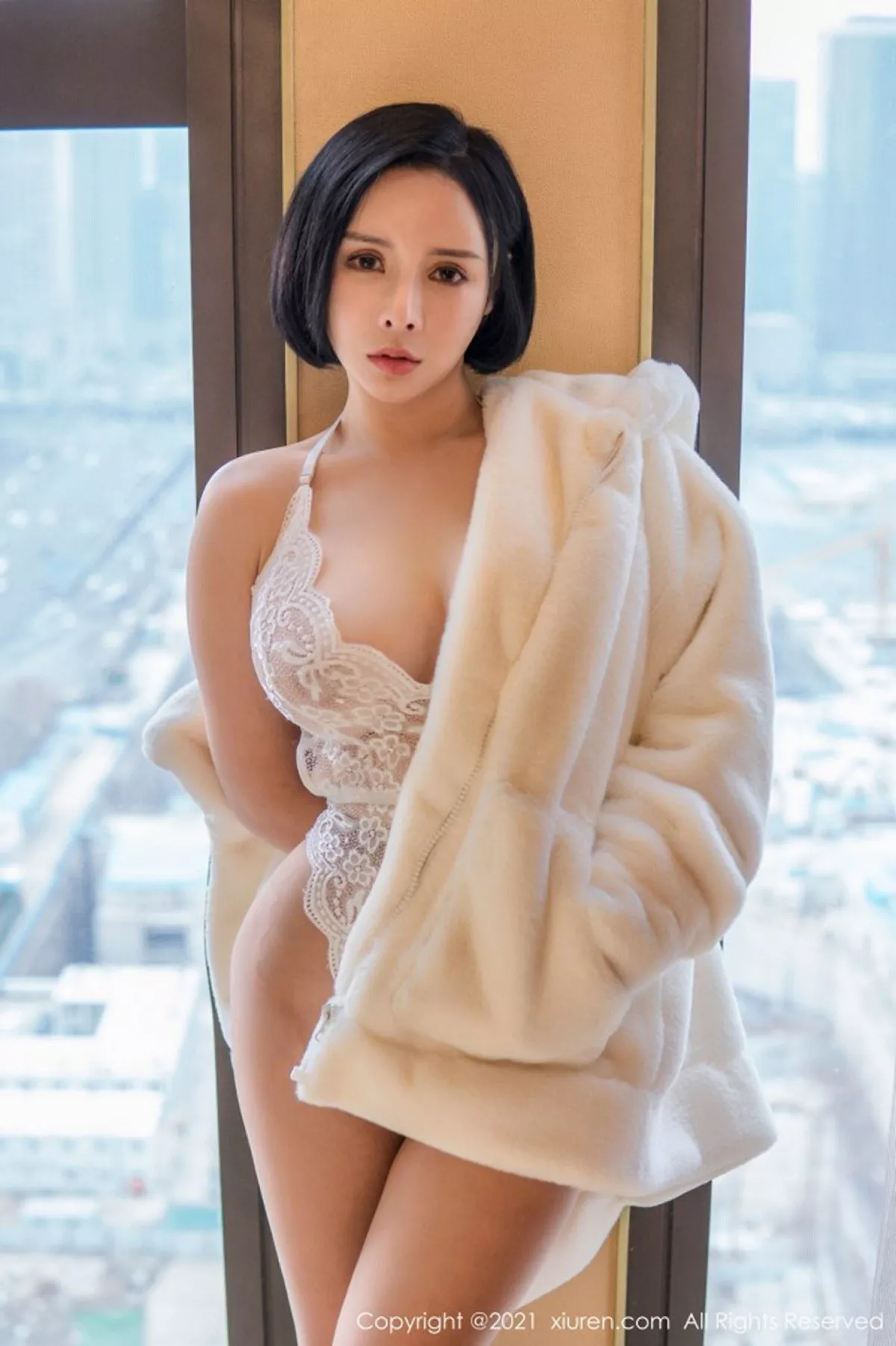 秀人集.com_[XiuRen秀人网]No.3138_豪乳御姐韩珊珊私房白色缕空连体内衣配肉丝裤袜惹火诱惑写真49P