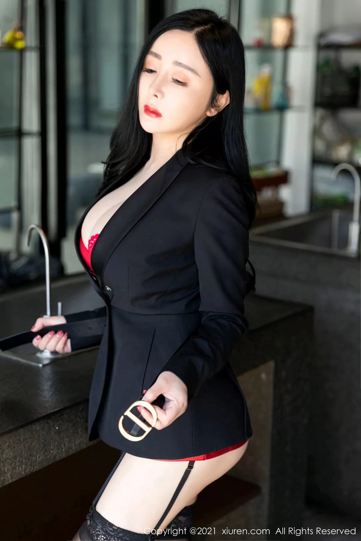 秀人集.com_[XiuRen秀人网]No.3148_女神允爾元宵节剧情主题猩红内衣配蕾丝吊袜秀丰乳肥臀诱惑写真58P