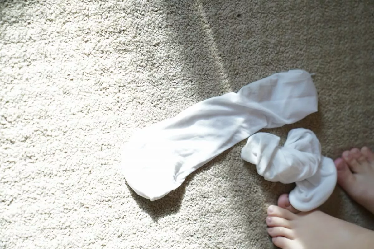 秀人集.com_[XiuRen秀人网]No.3162_嫩模美七Mia私房白色紧身衣配白色吊袜真空秀惹火身材诱惑写真75P