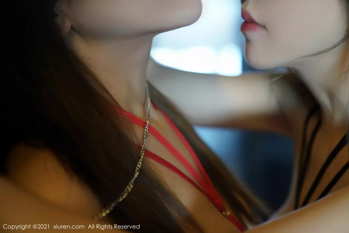 秀人集.com_[XiuRen秀人网]No.3168_嫩模Lucky沈欢欣双人拉拉主题私房露豪乳遮点极致诱惑写真56P