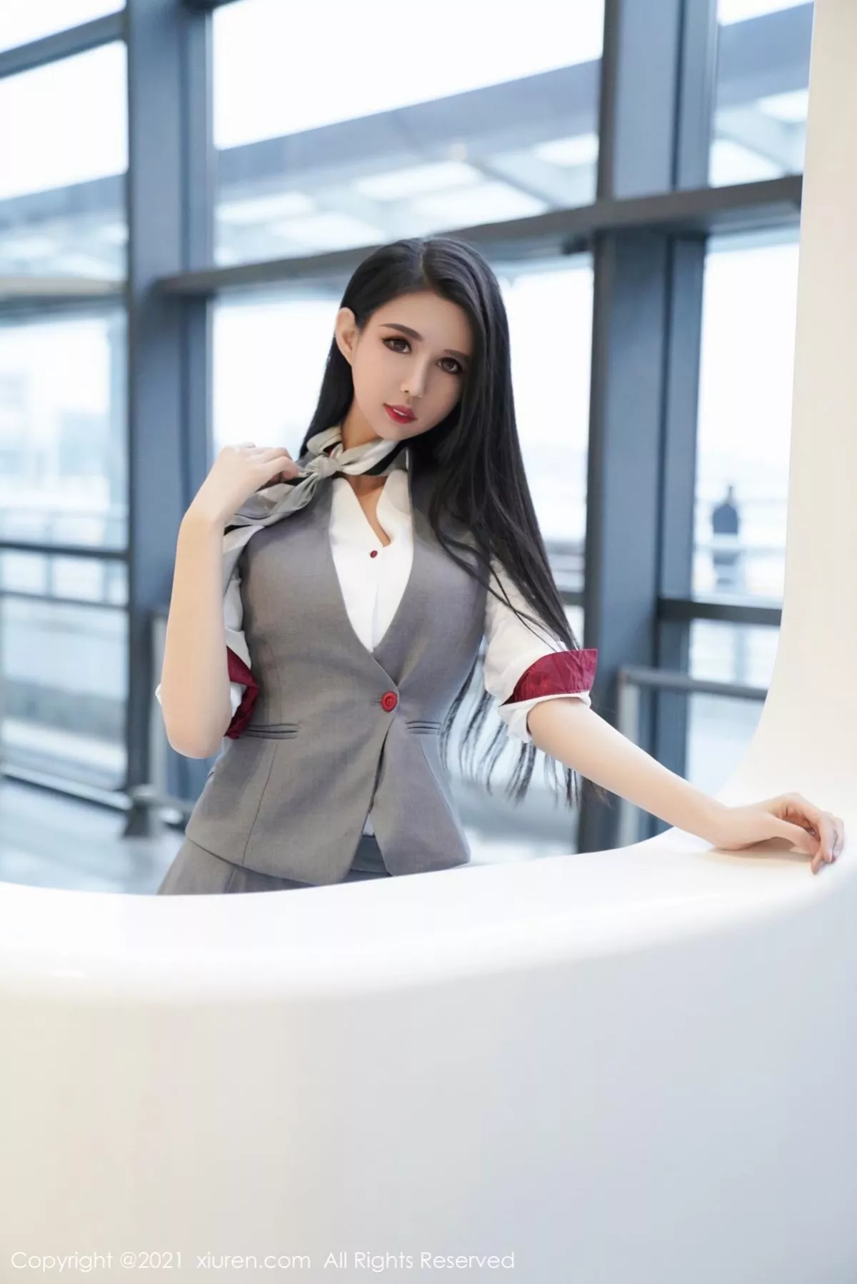 秀人集.com_[XiuRen秀人网]No.3173_模特果儿Victoria＆葛征私房空姐制服主题性感姐妹花撩人诱惑写真48P