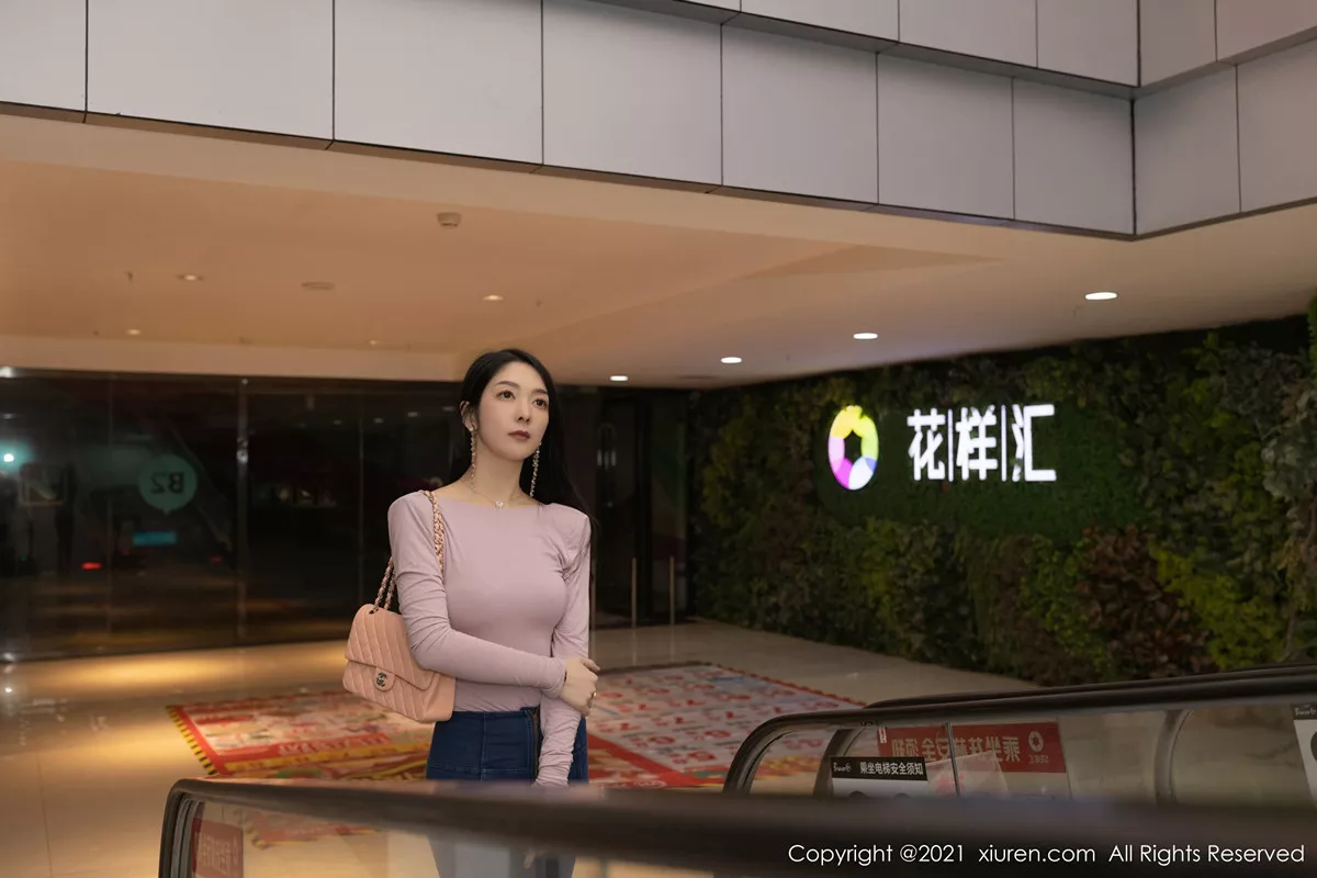 秀人集.com_[XiuRen秀人网]No.3227_女神Angela小热巴尾随视觉主题连体衣配开档黑丝裤袜诱惑写真75P